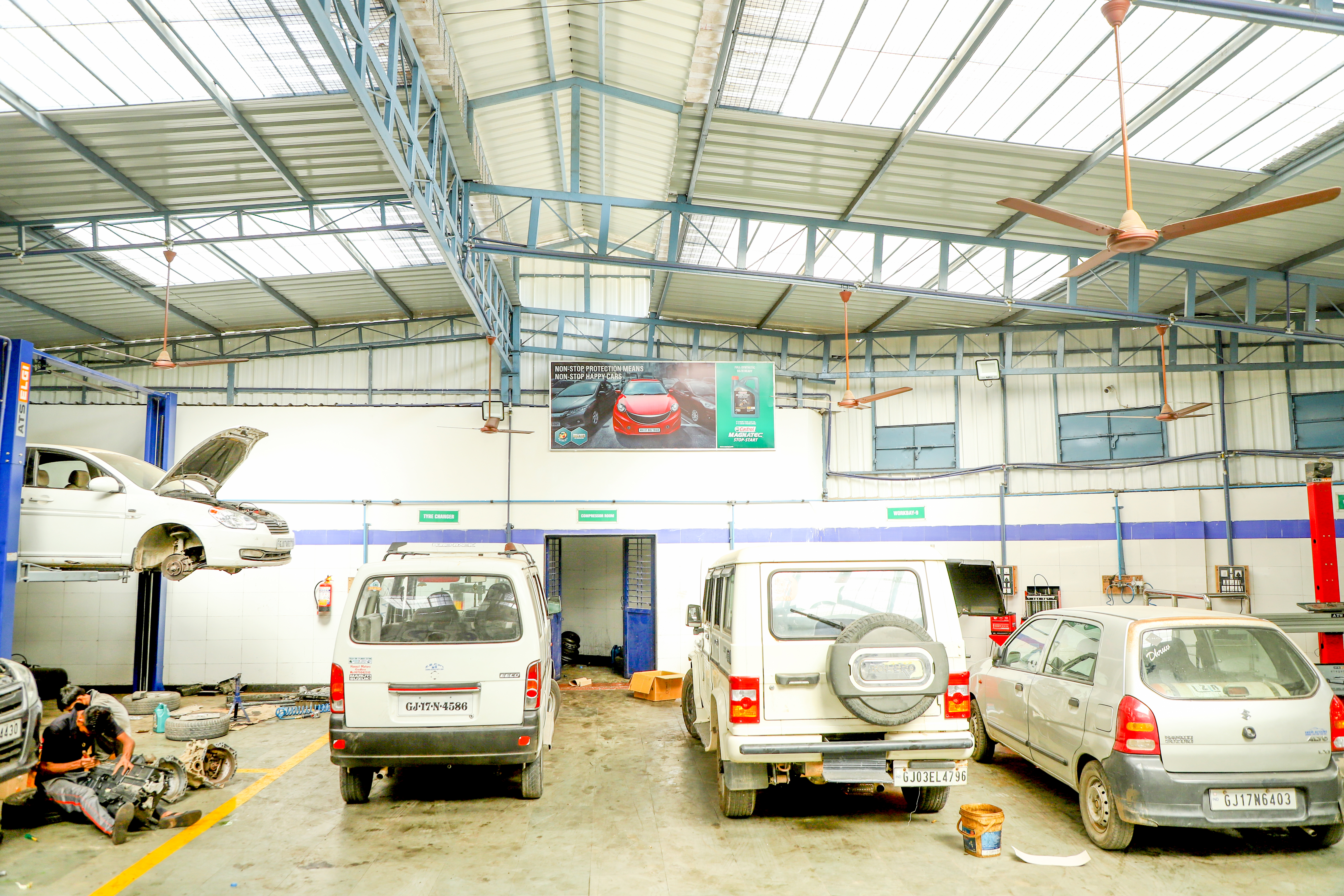 Castrol Auto Service - Godhra Lunawada Road, Godhra
