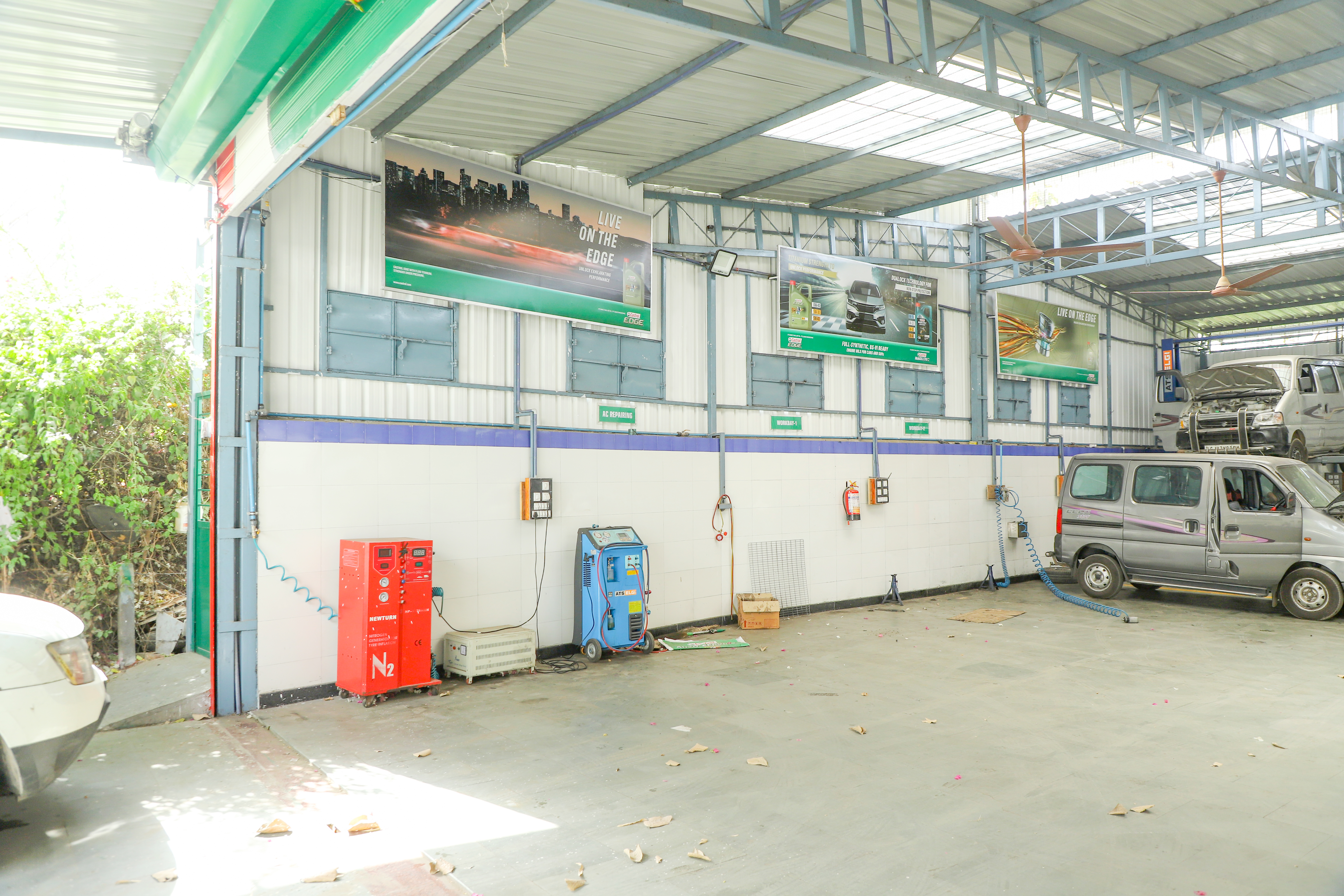 Castrol Auto Service - Godhra Lunawada Road, Godhra