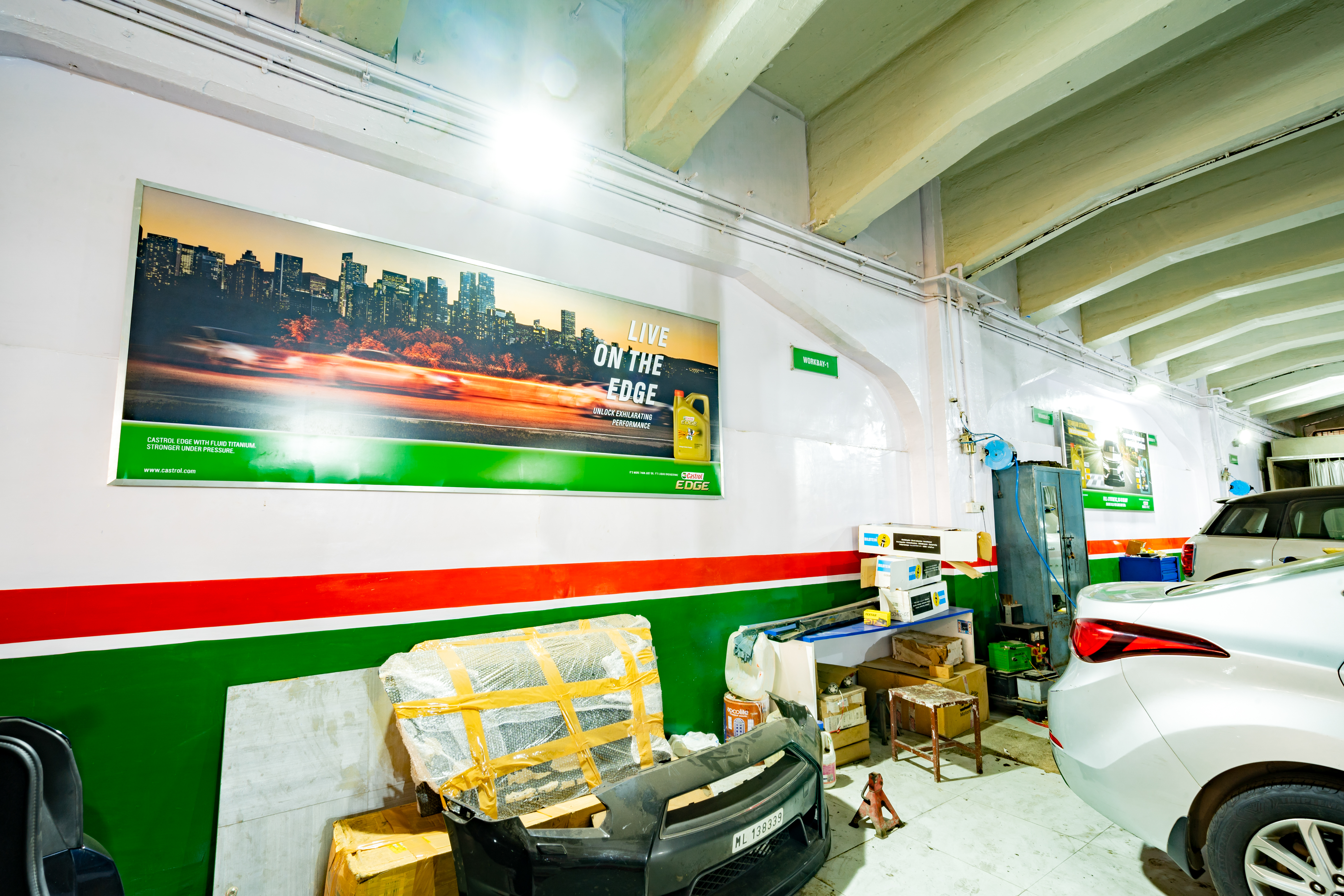 Castrol Auto Service - Lower E Moses Road, Mumbai