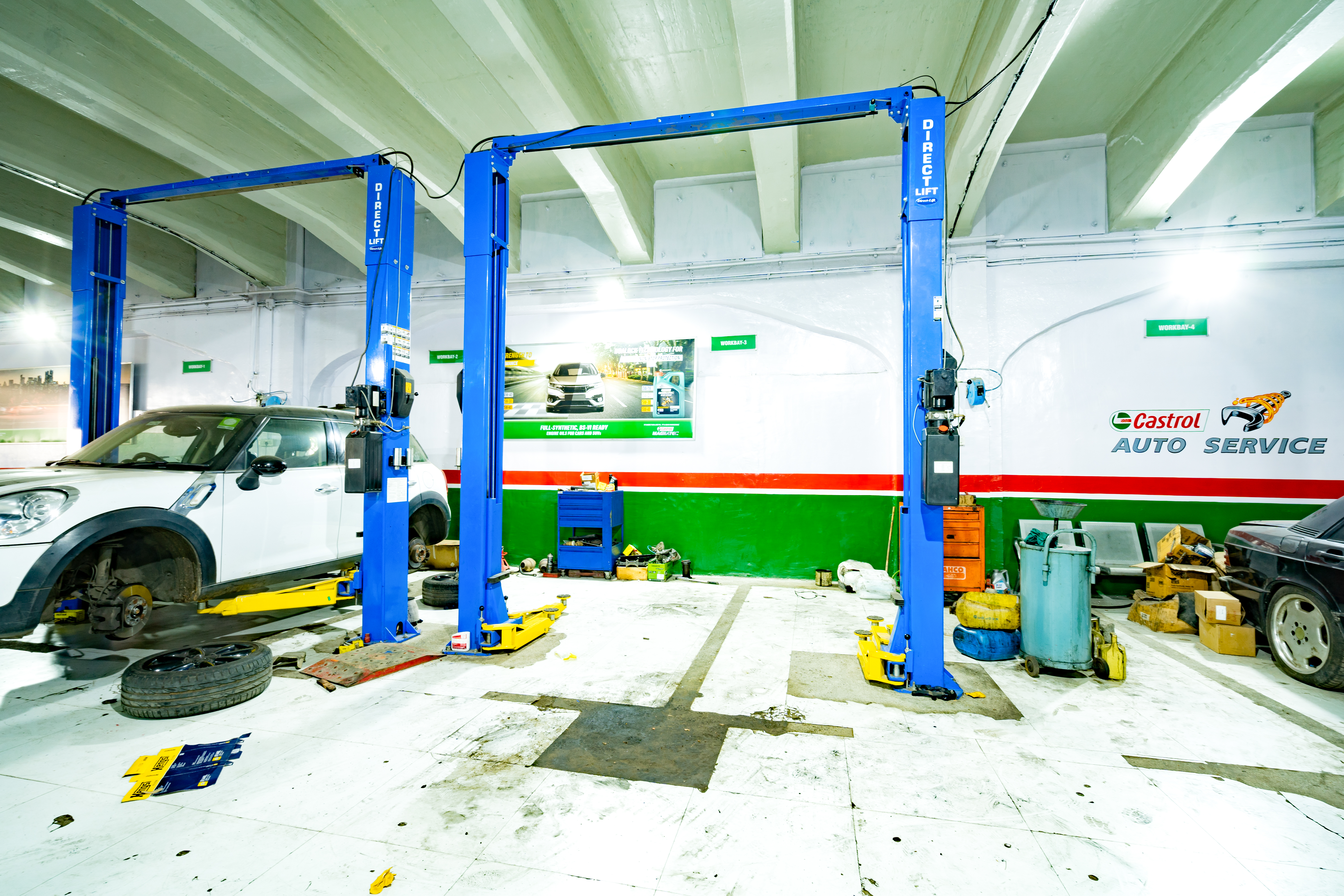 Castrol Auto Service - Lower E Moses Road, Mumbai