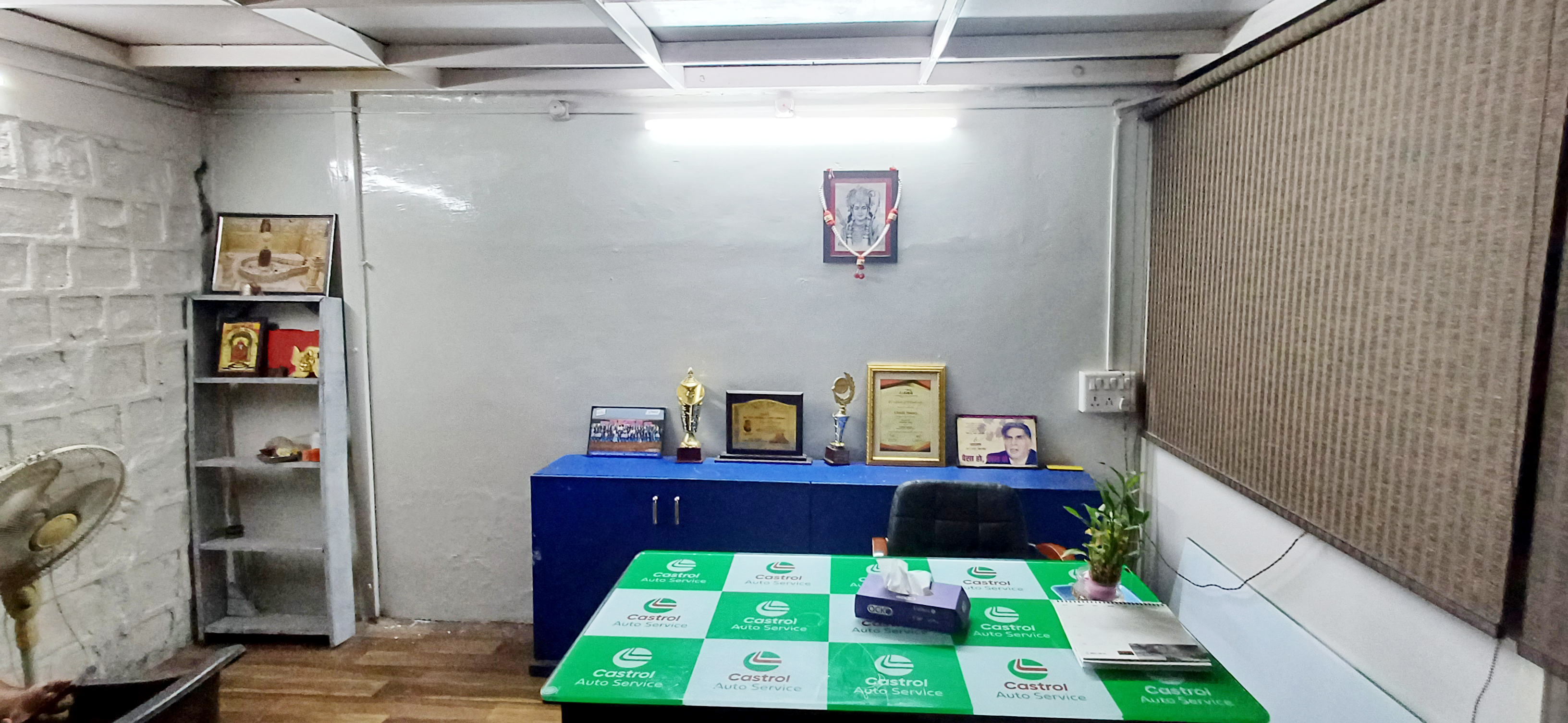 Castrol Auto Service - Habibganj, Bhopal