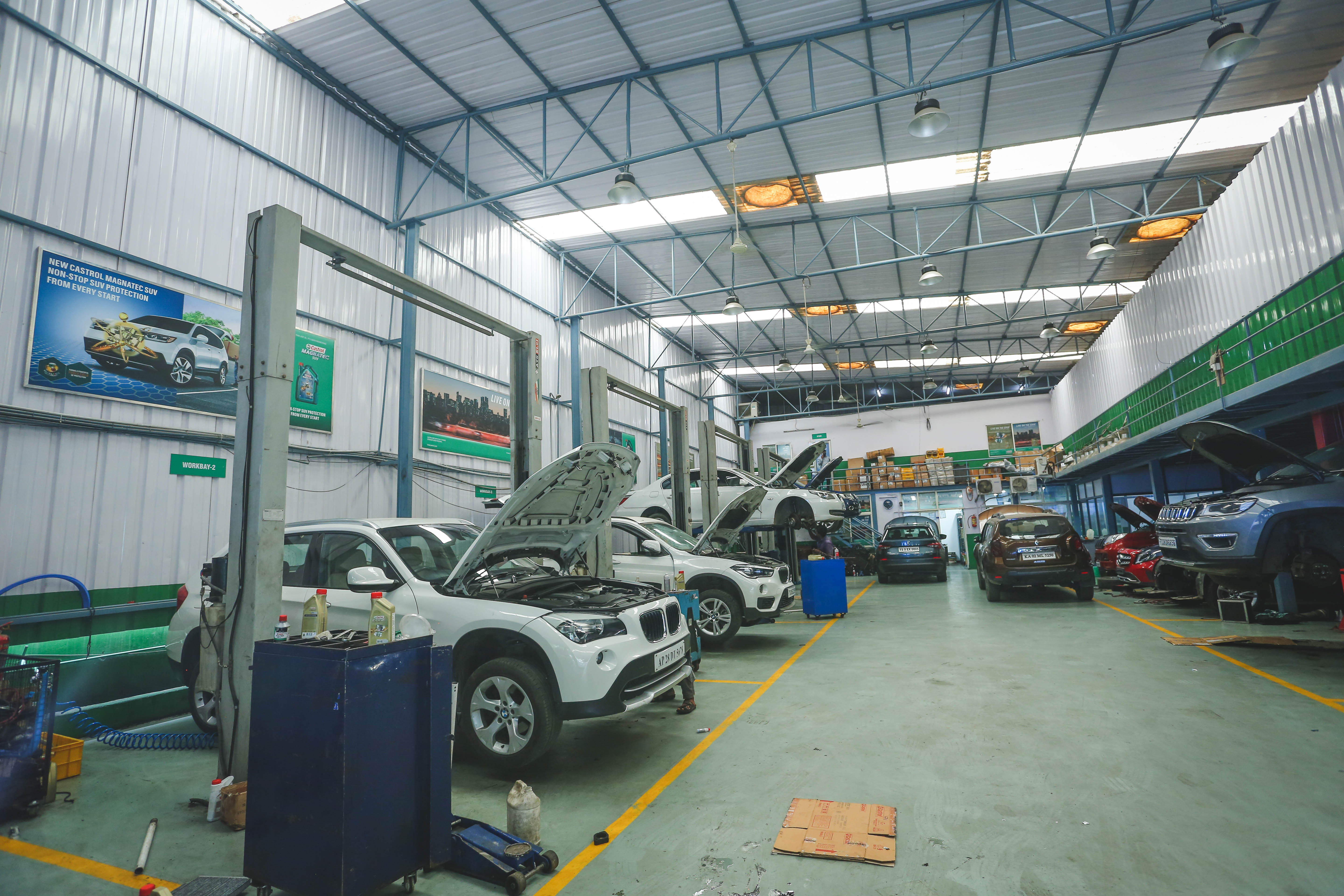 Castrol Auto Service - Kavuri Hills, Hyderabad