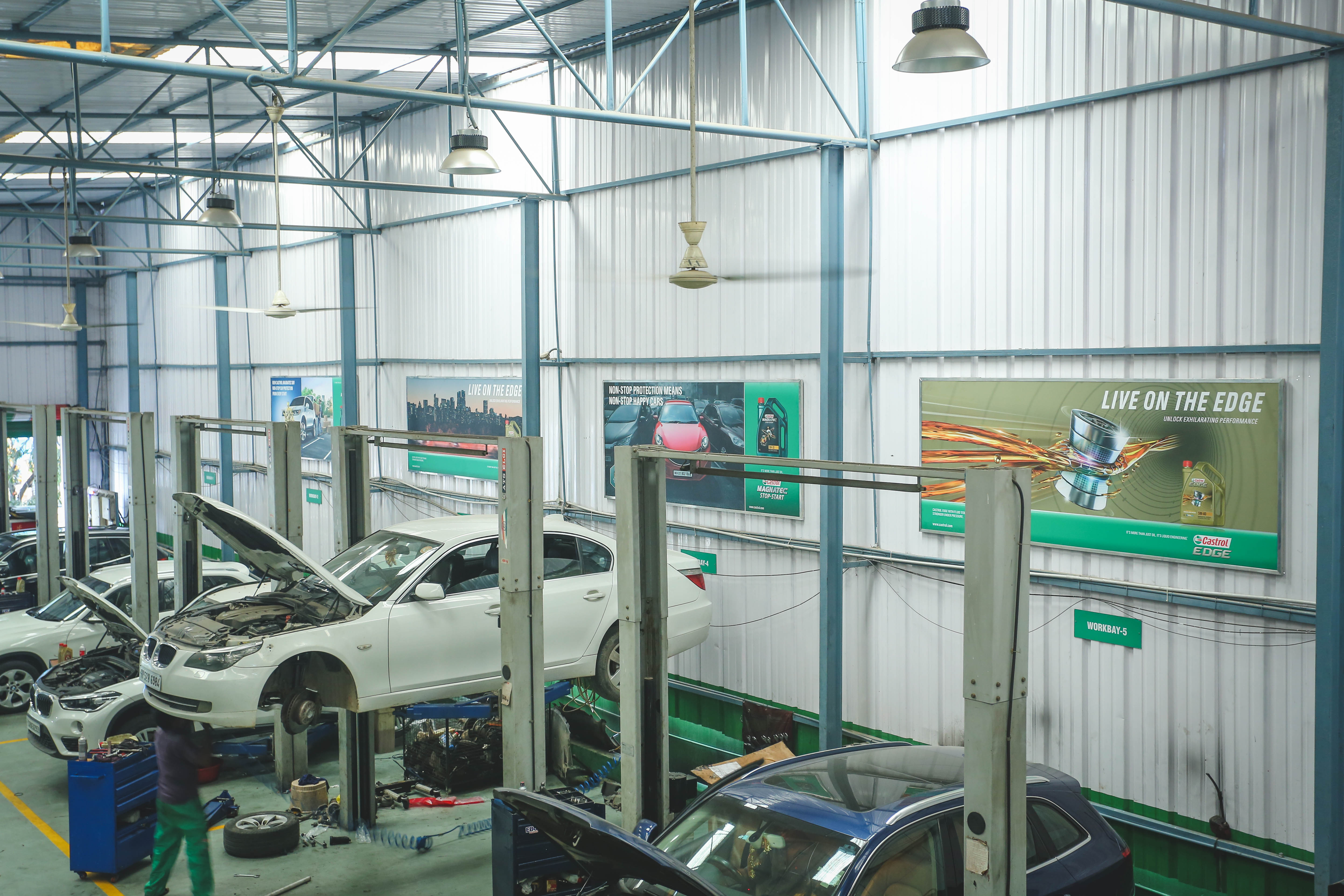 Castrol Auto Service - Kavuri Hills, Hyderabad