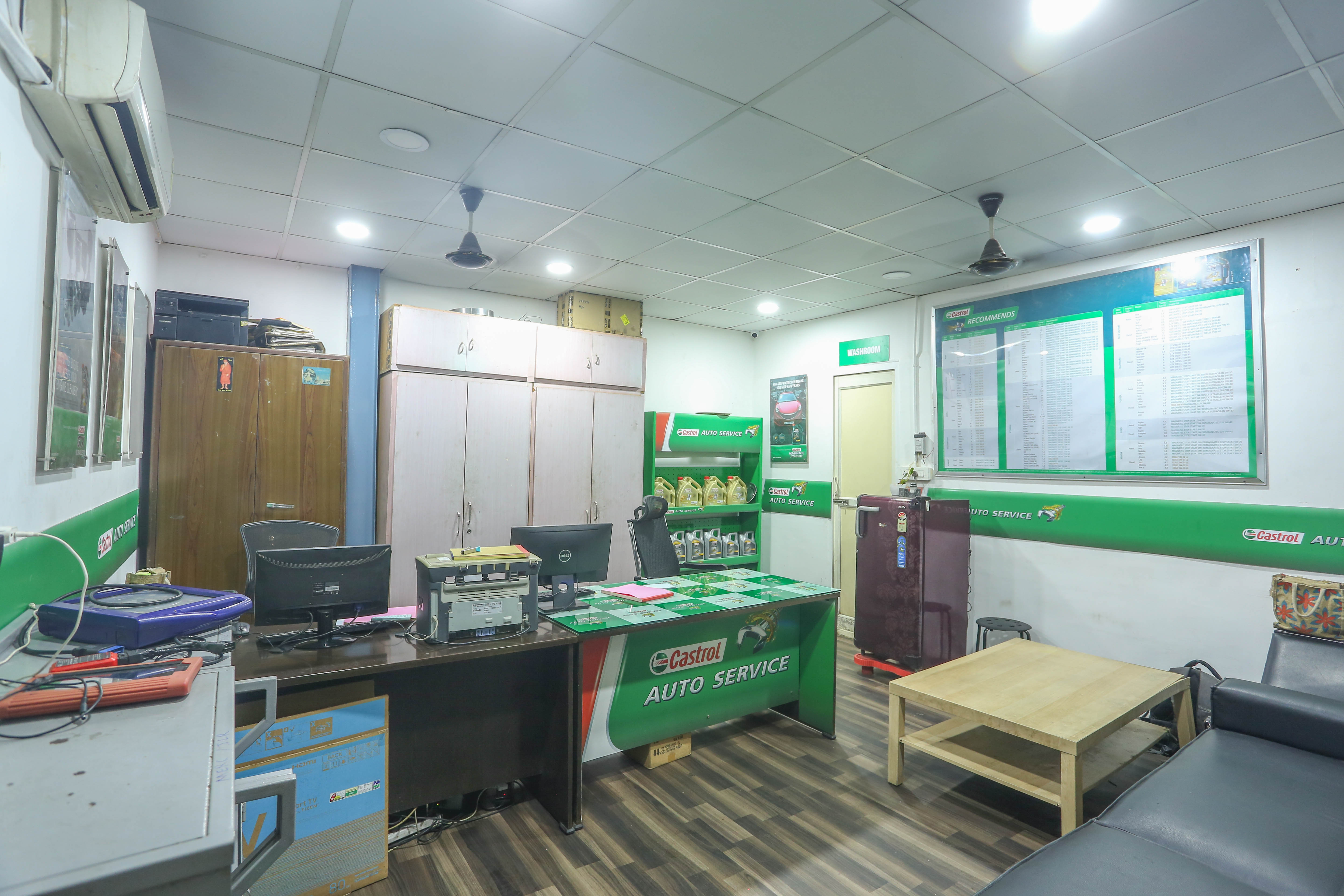 Castrol Auto Service - Kavuri Hills, Hyderabad