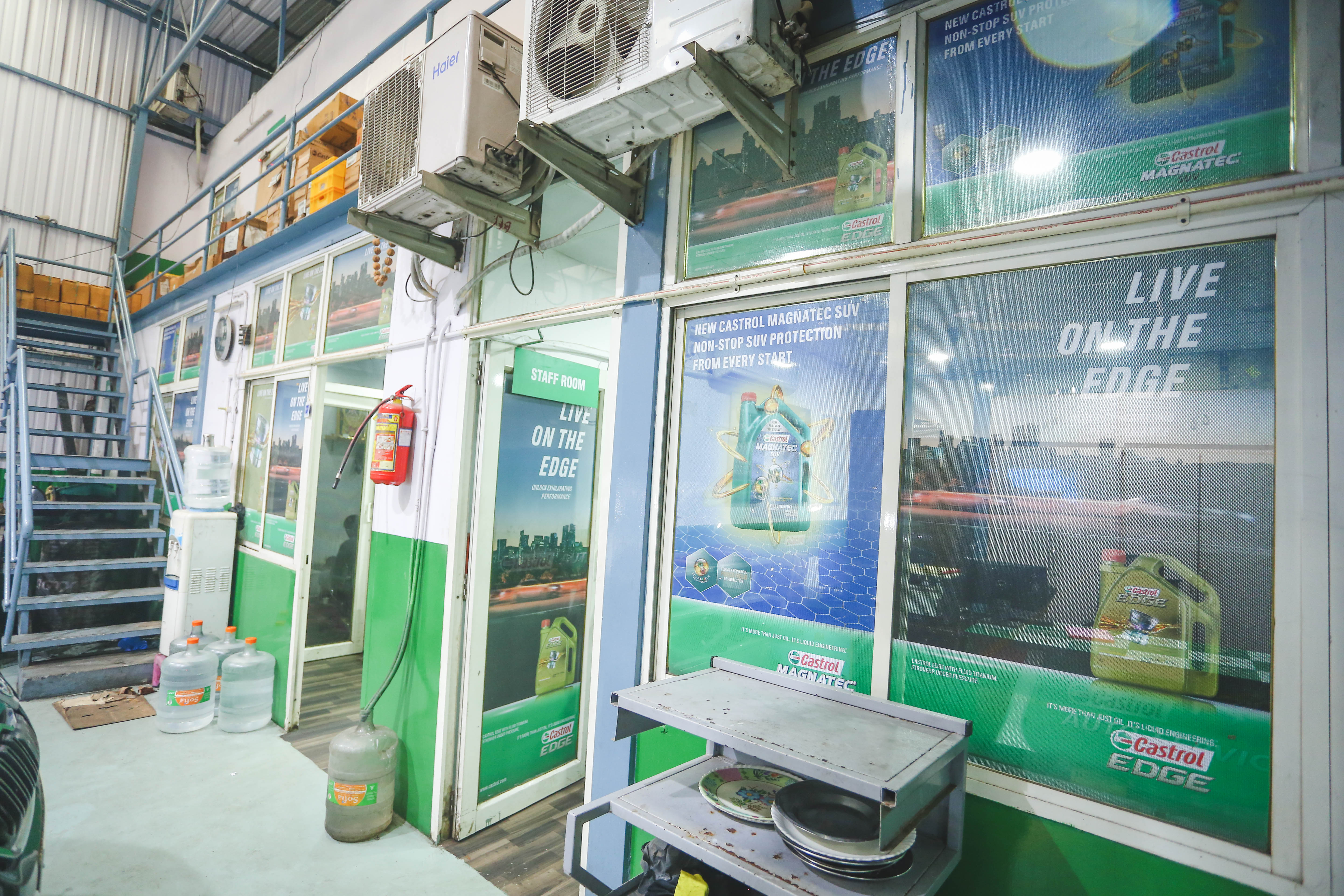 Castrol Auto Service - Kavuri Hills, Hyderabad