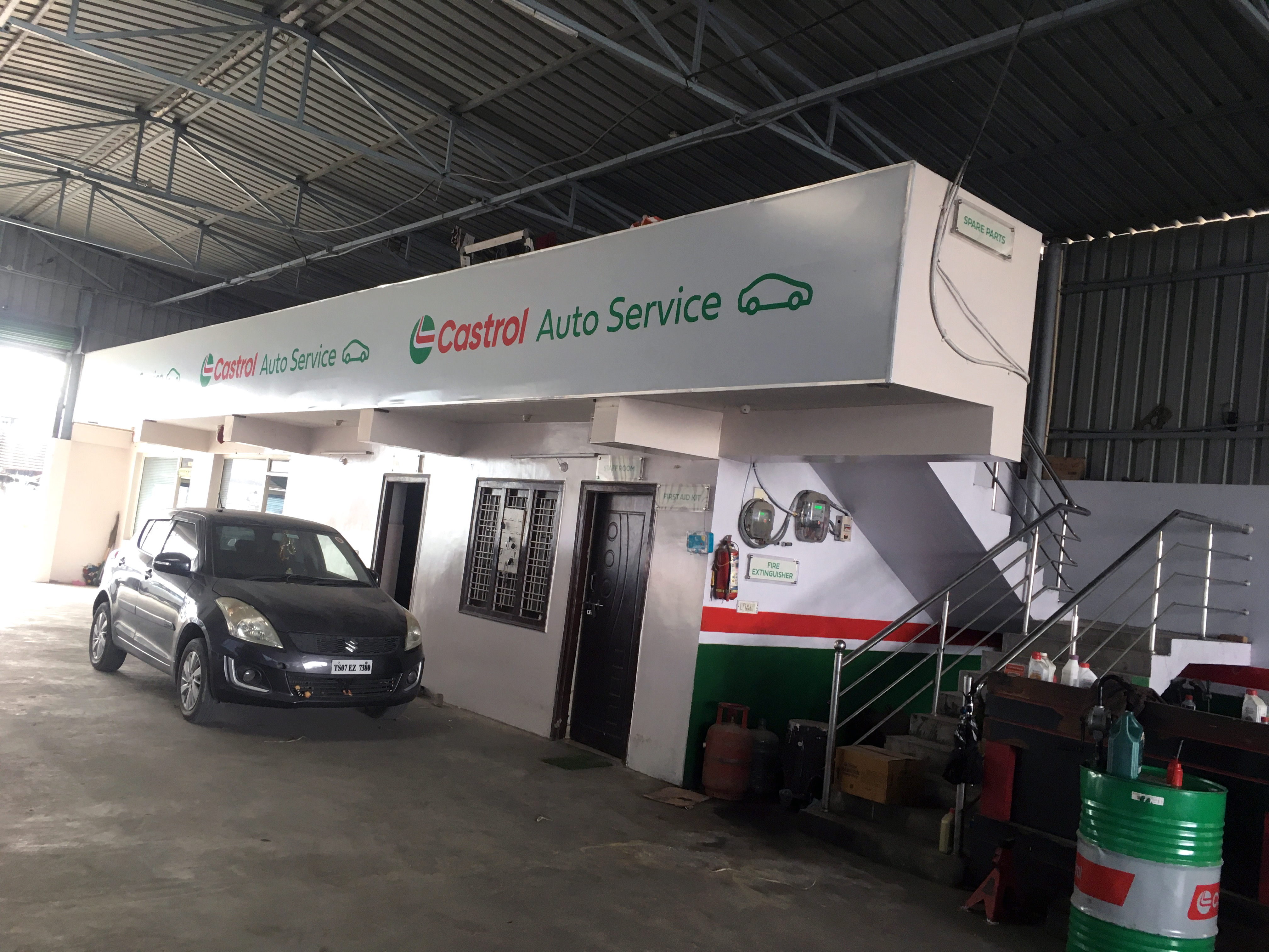 Castrol Auto Service - Muthangi, Medak