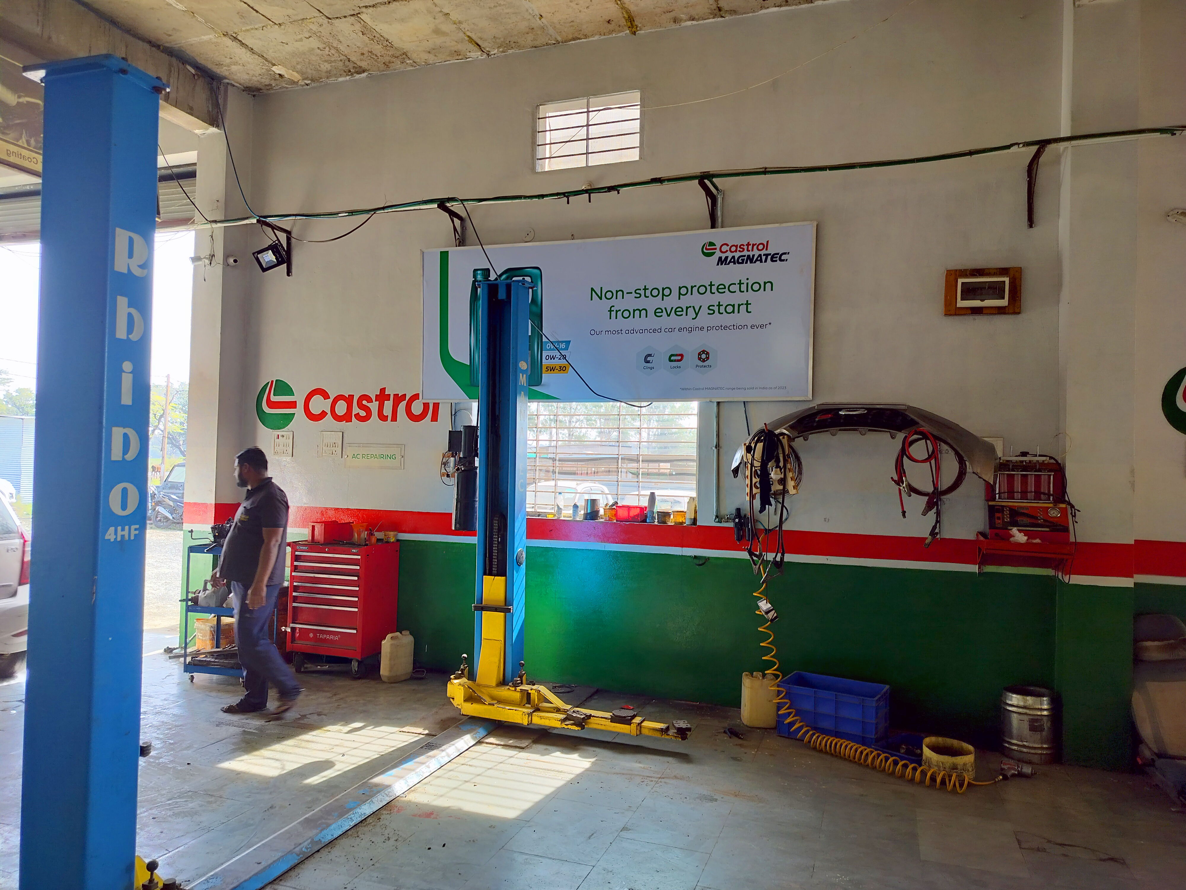 Castrol Auto Service - Depalpur, Indore