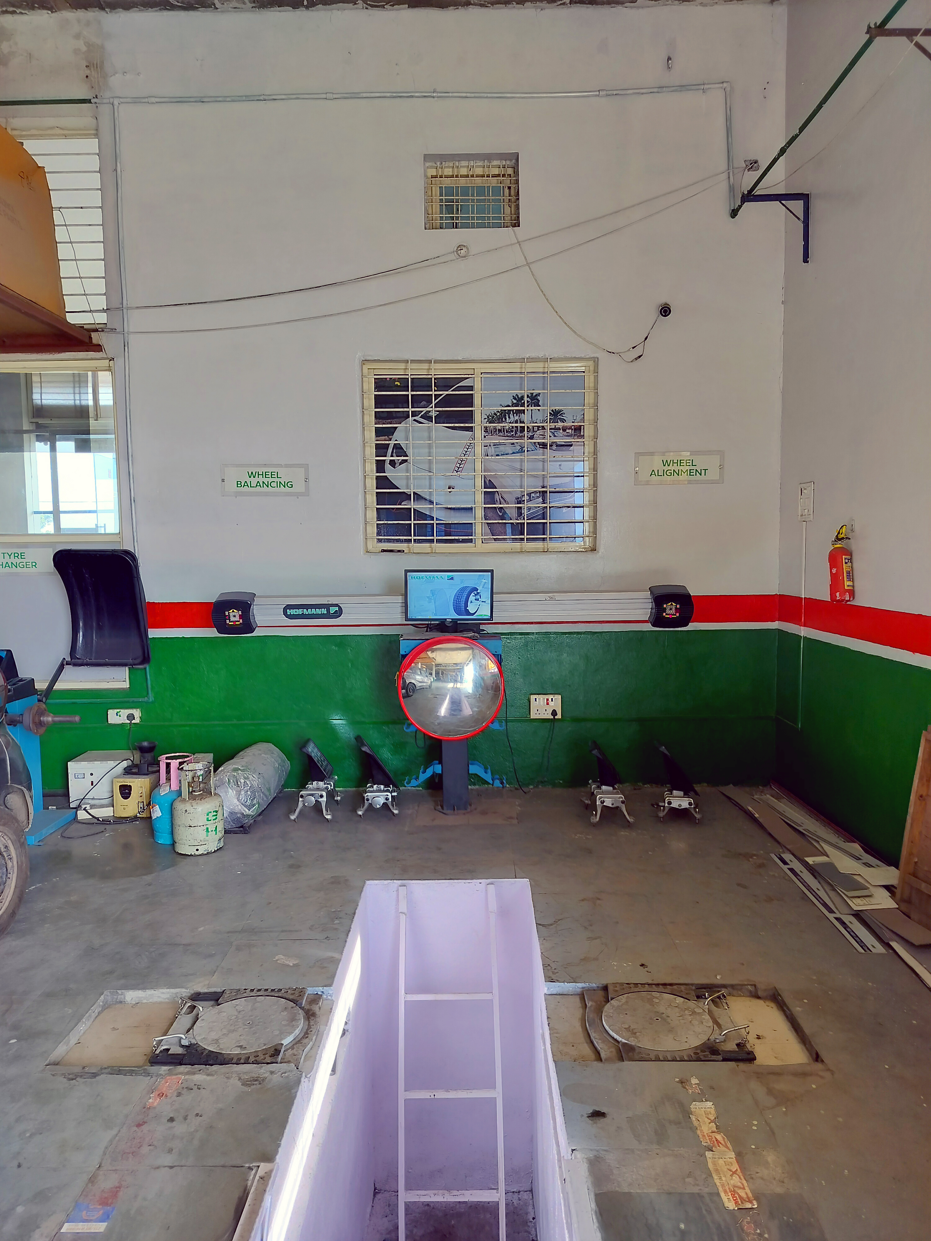 Castrol Auto Service - Depalpur, Indore