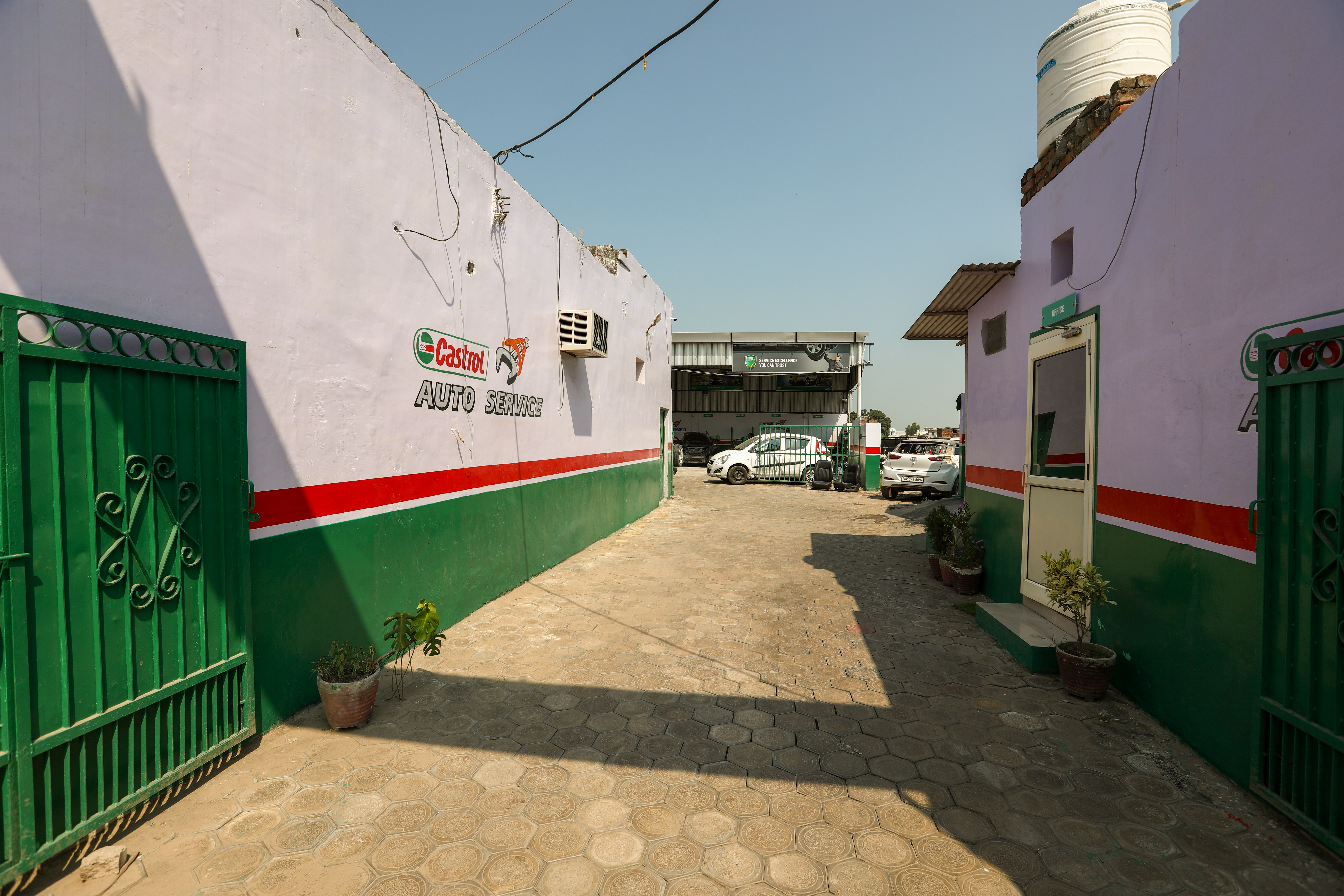 Castrol Auto Service - Pipli, Kurukshetra