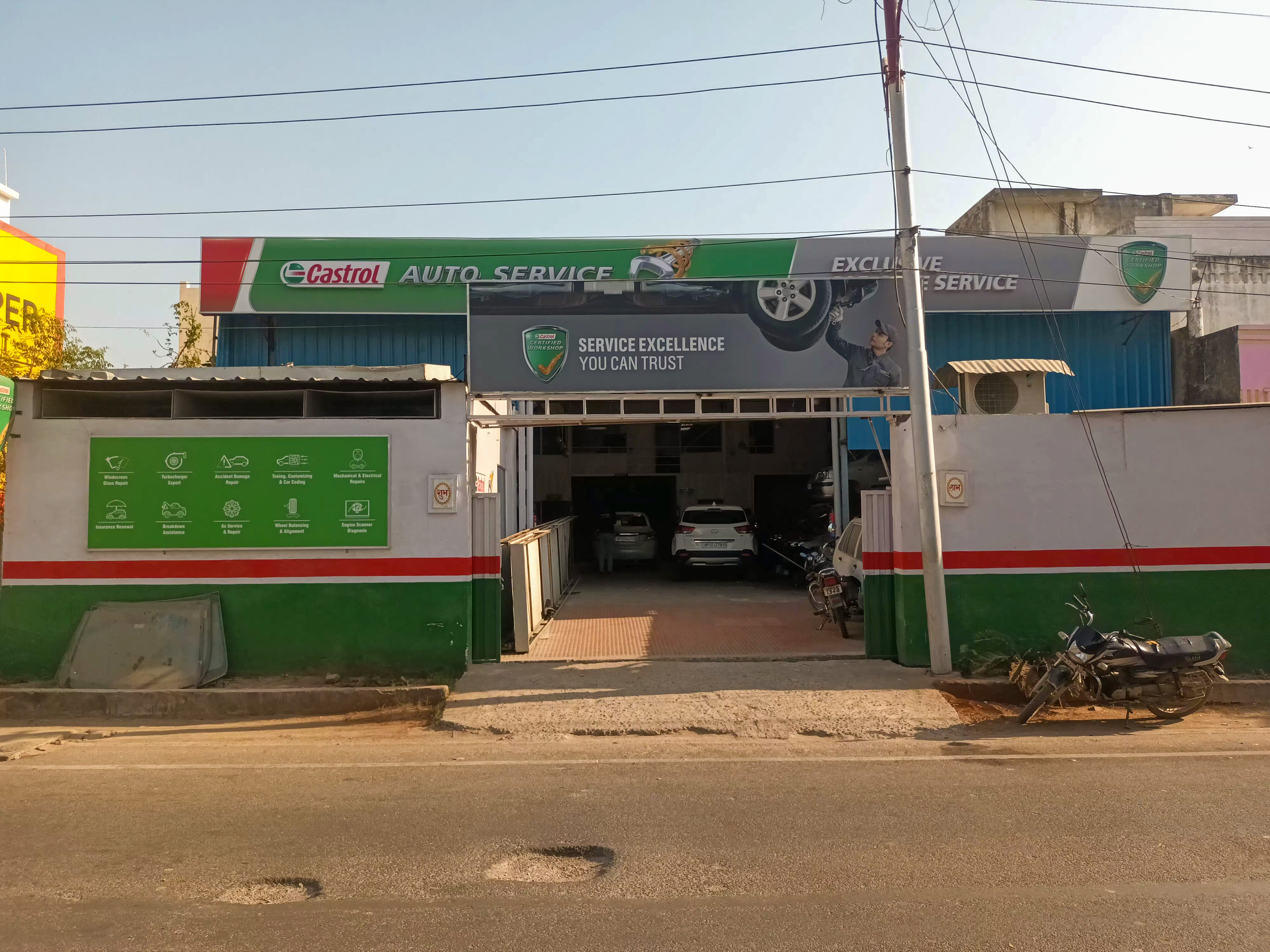 Castrol Auto Service - Shaheed Path, Lucknow