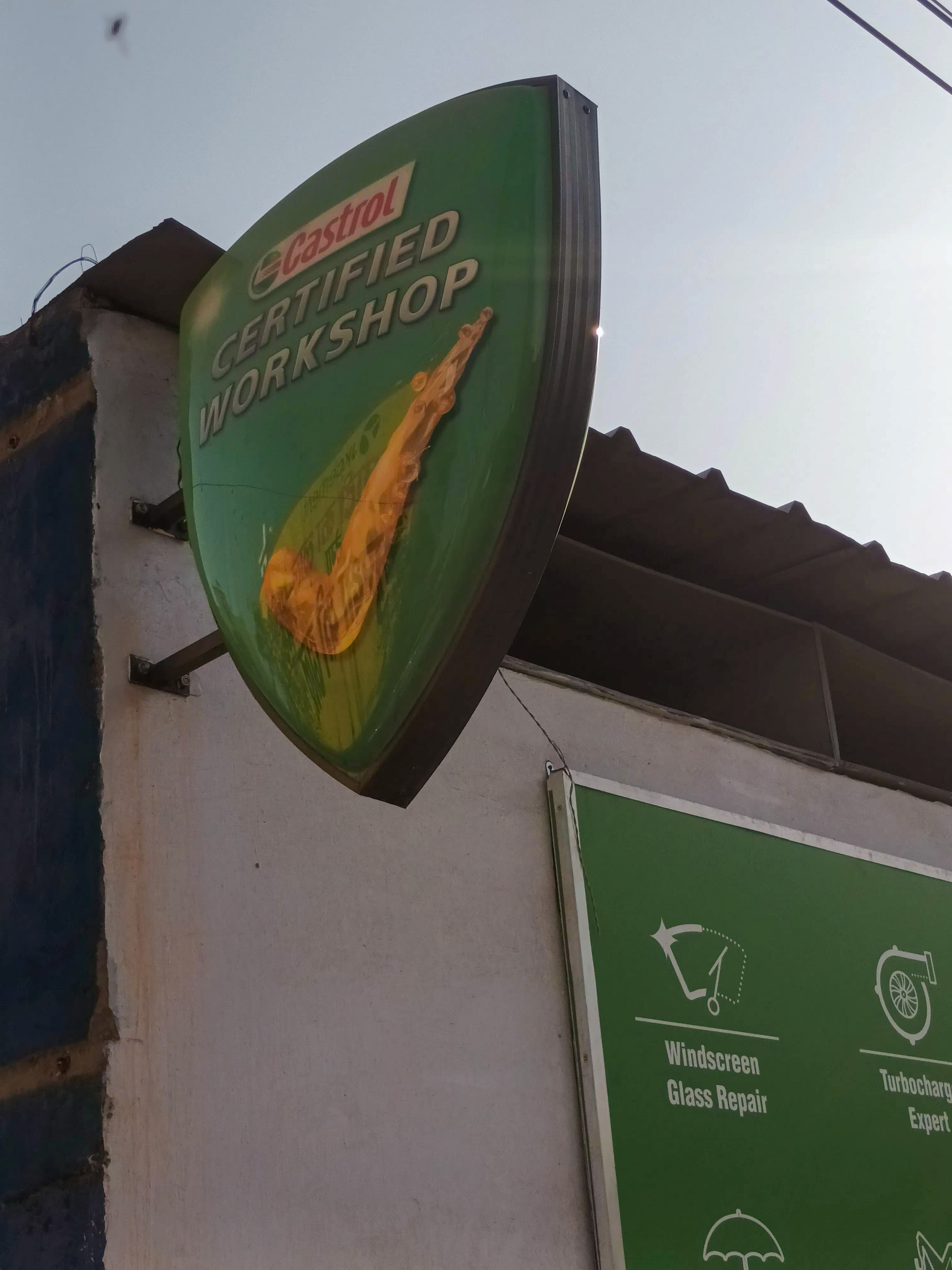 Castrol Auto Service - Shaheed Path, Lucknow