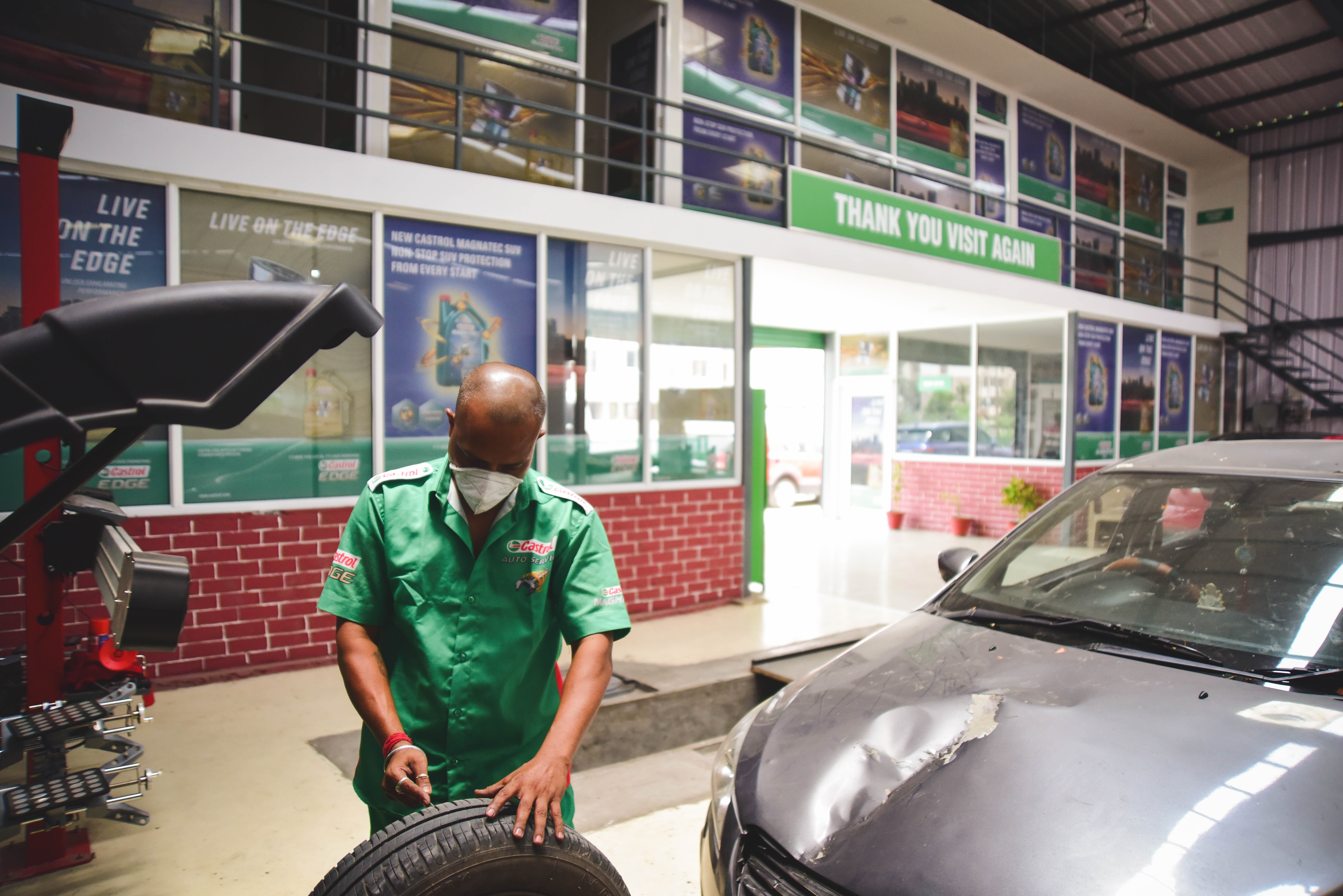 Castrol Auto Service - Vasna Bhayli Road, Vadodara