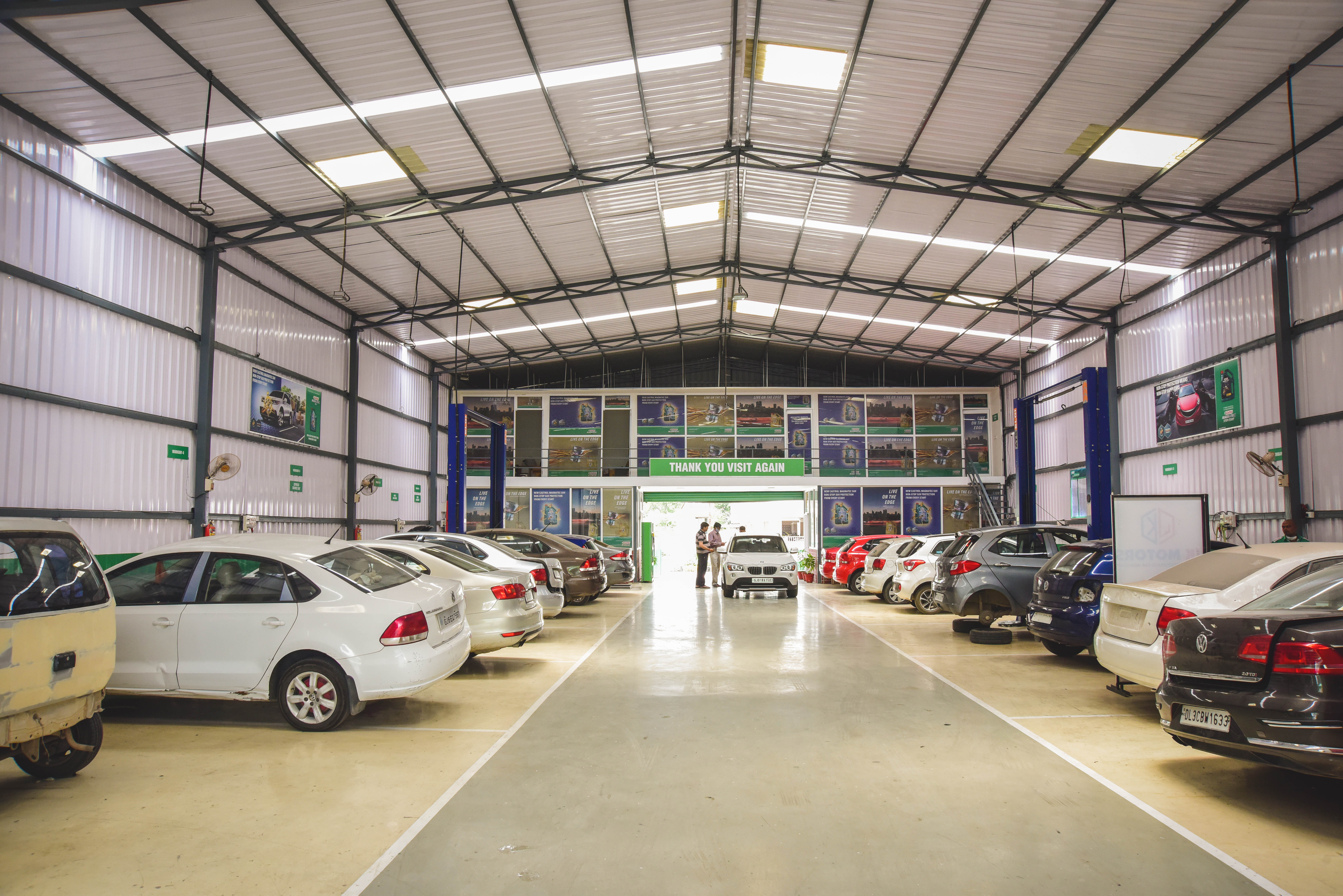 Castrol Auto Service - Vasna Bhayli Road, Vadodara