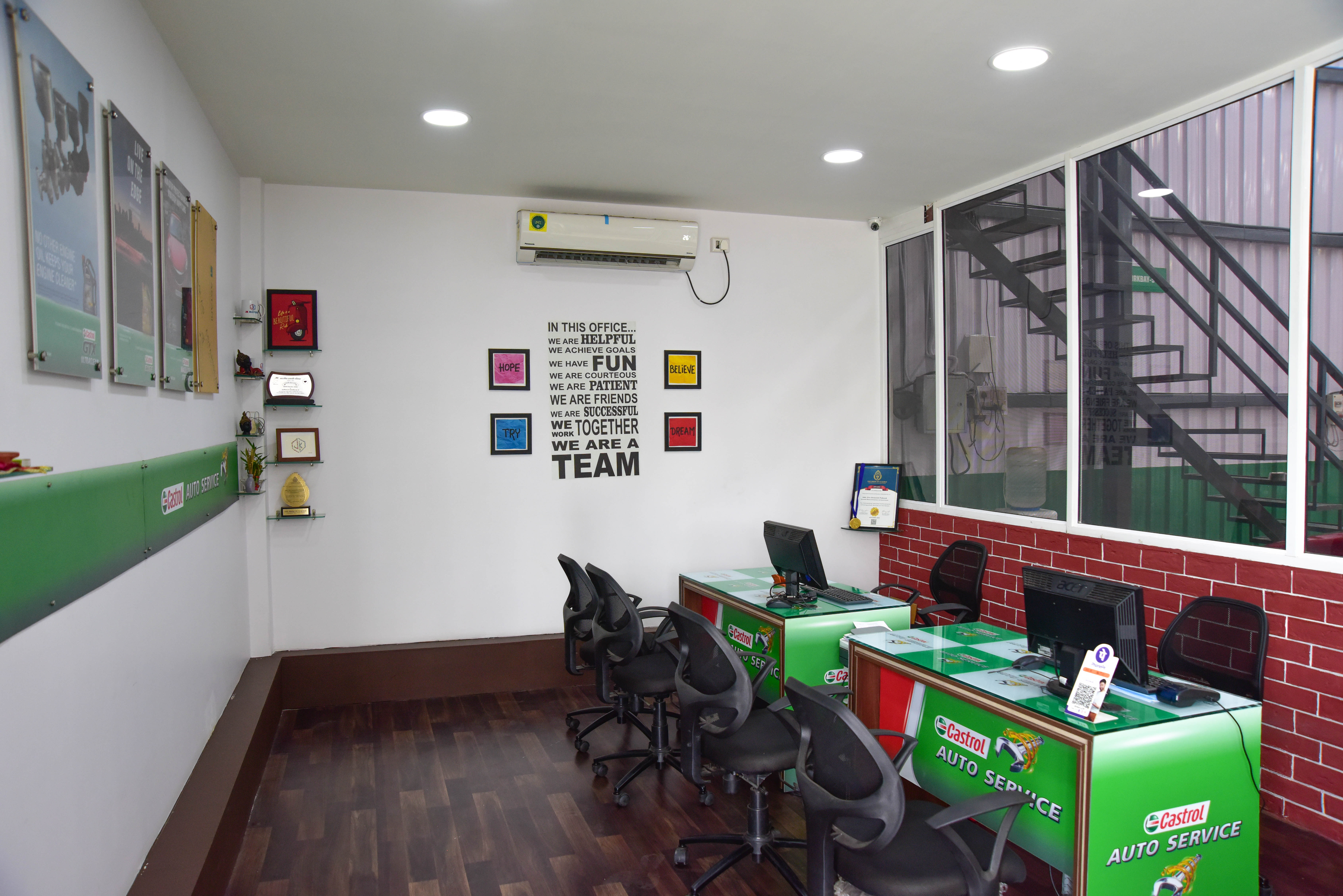 Castrol Auto Service - Vasna Bhayli Road, Vadodara