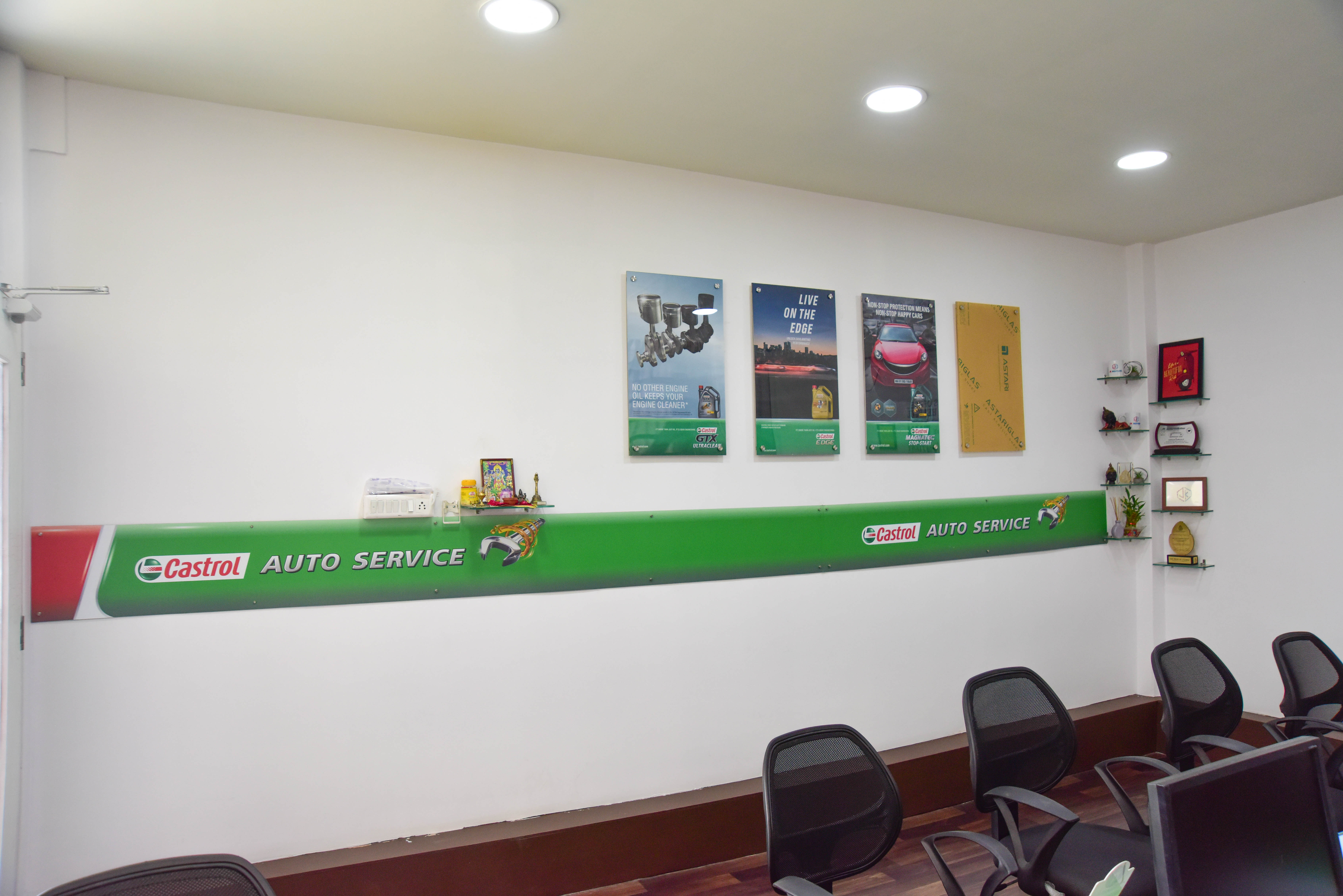 Castrol Auto Service - Vasna Bhayli Road, Vadodara