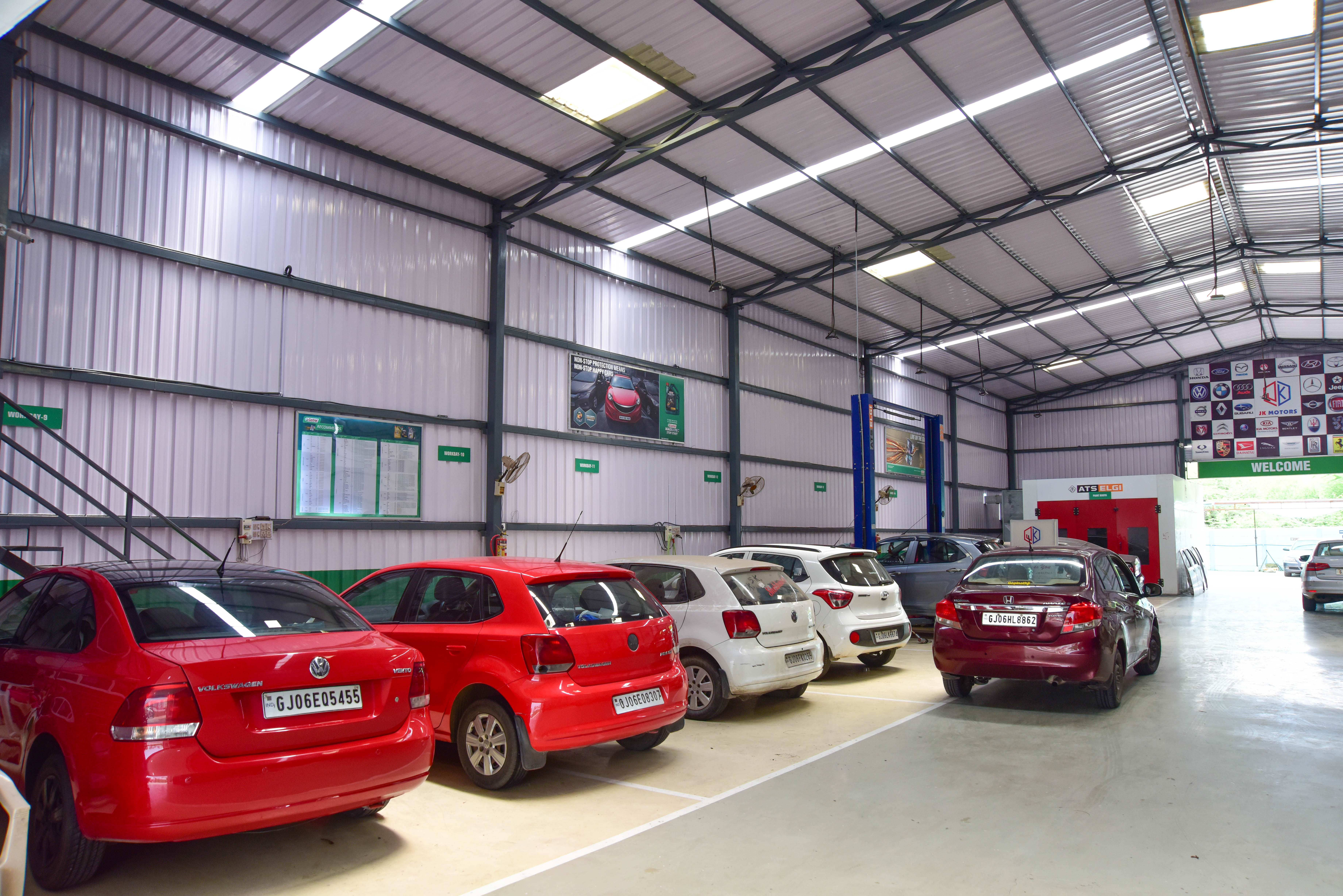 Castrol Auto Service - Vasna Bhayli Road, Vadodara