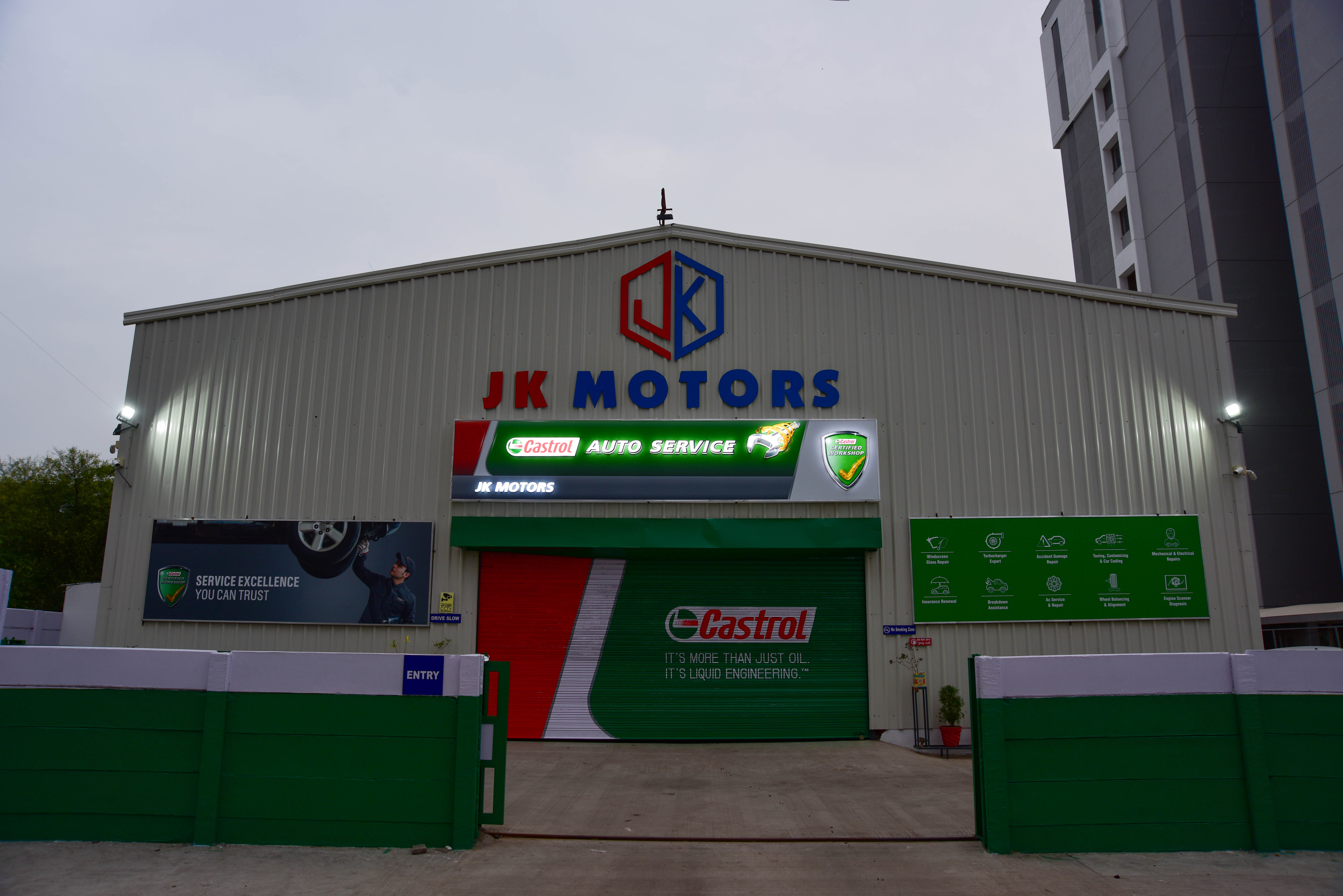 Castrol Auto Service - Vasna Bhayli Road, Vadodara