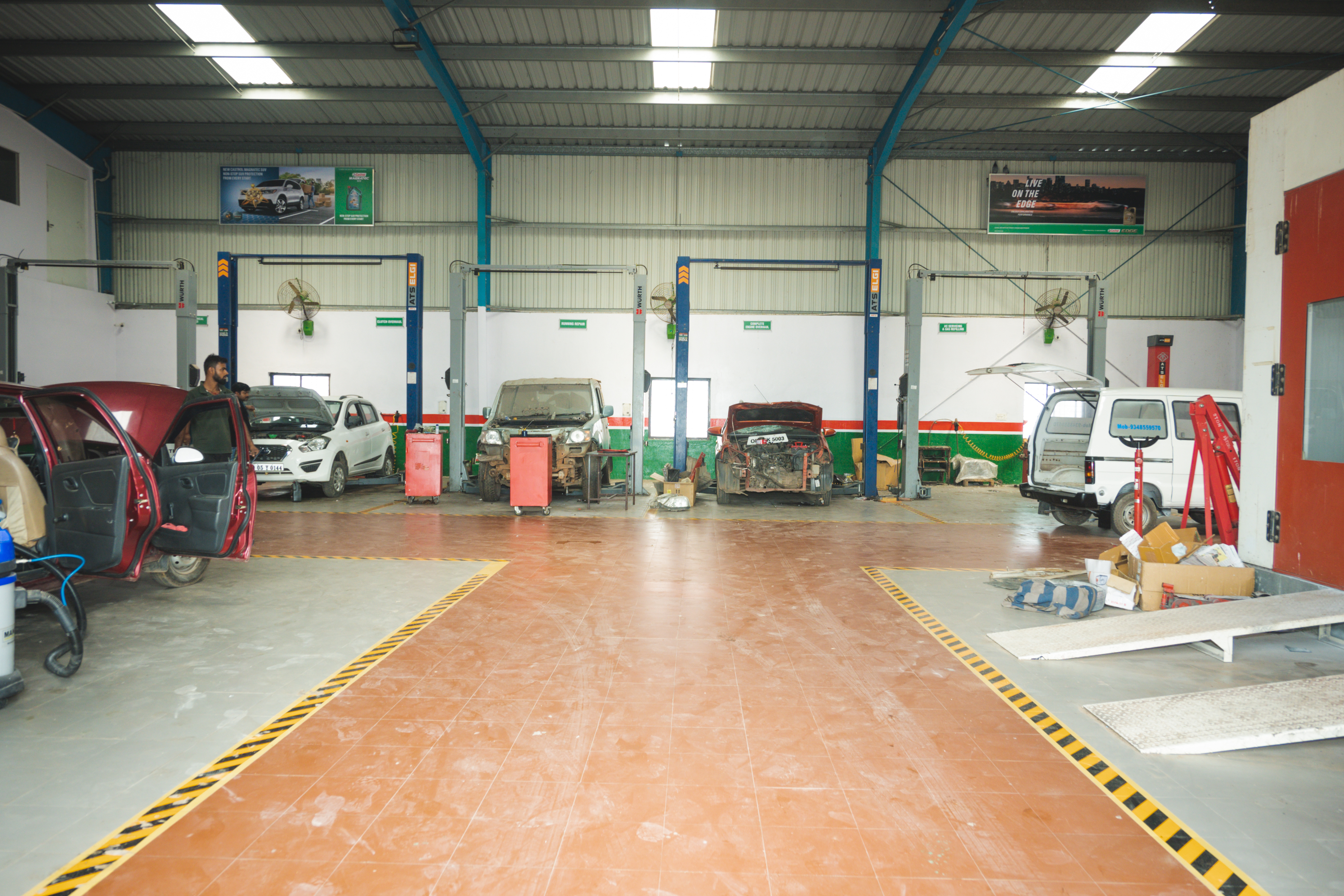 Castrol Auto Service - Chauliaganj Main Road, Cuttack