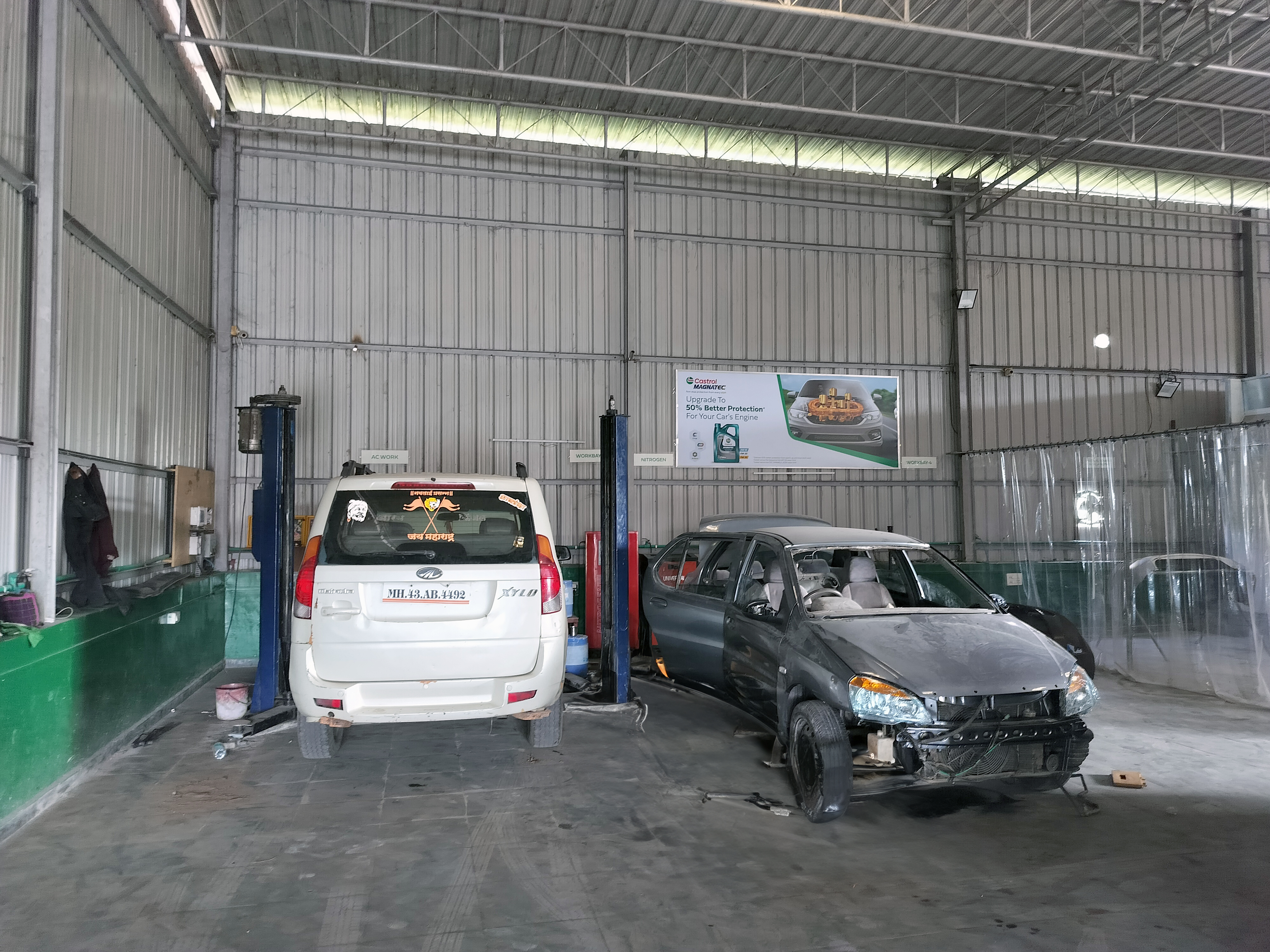 Castrol Auto Service - Wadhe, Satara