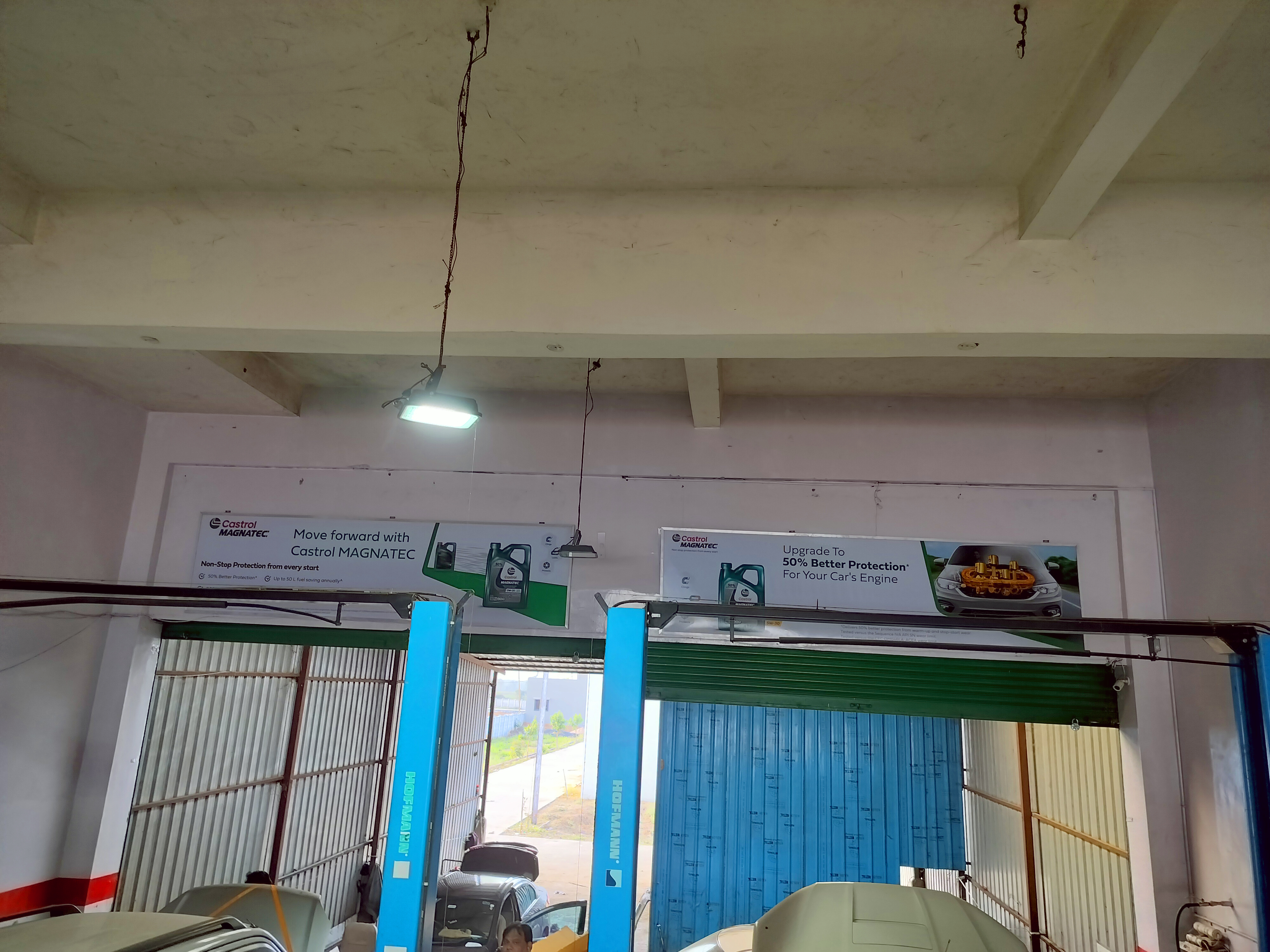 Castrol Auto Service - Railway Gate Rasuliya, Narmadapuram