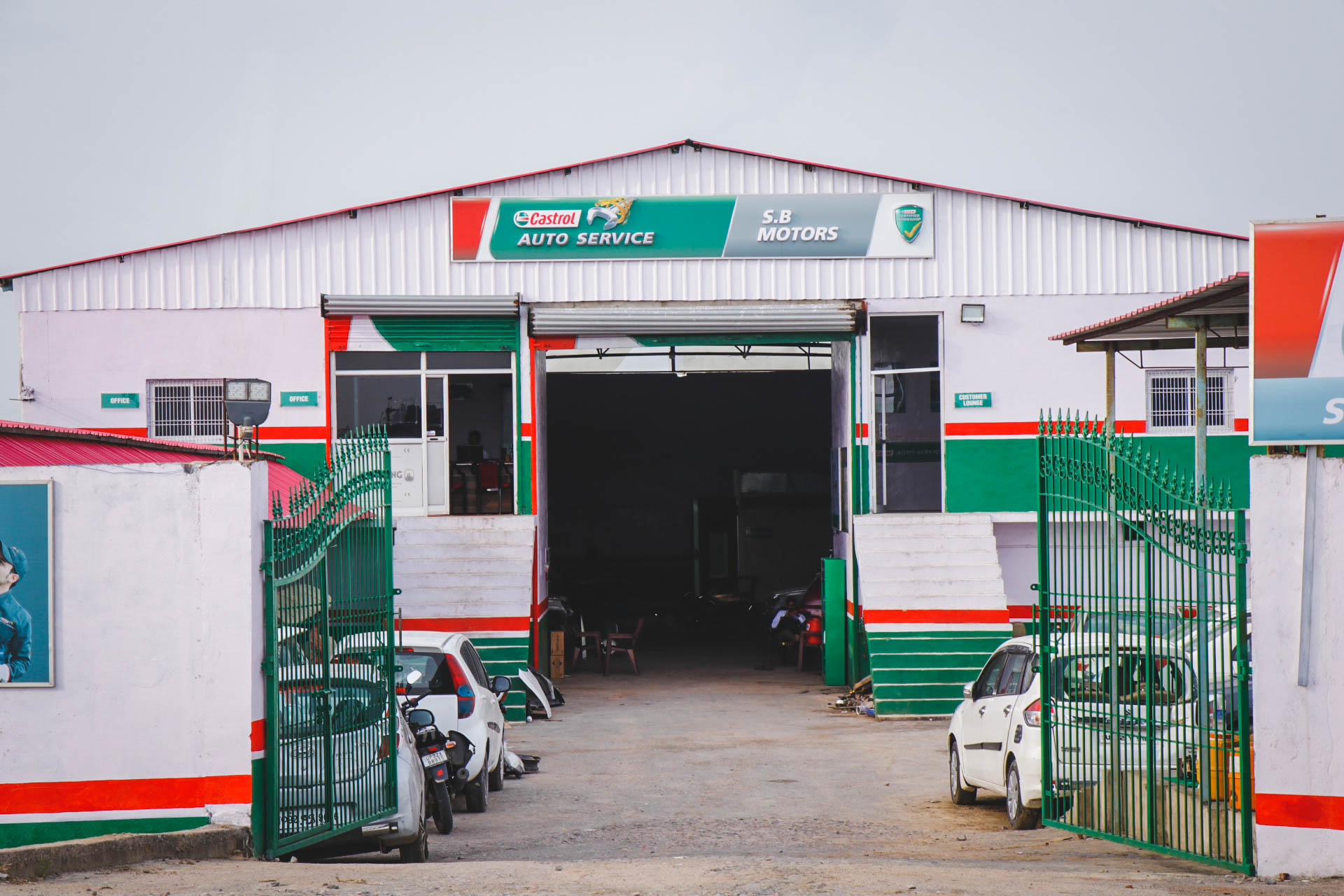 Castrol Auto Service - New Patel Nagar, Orai