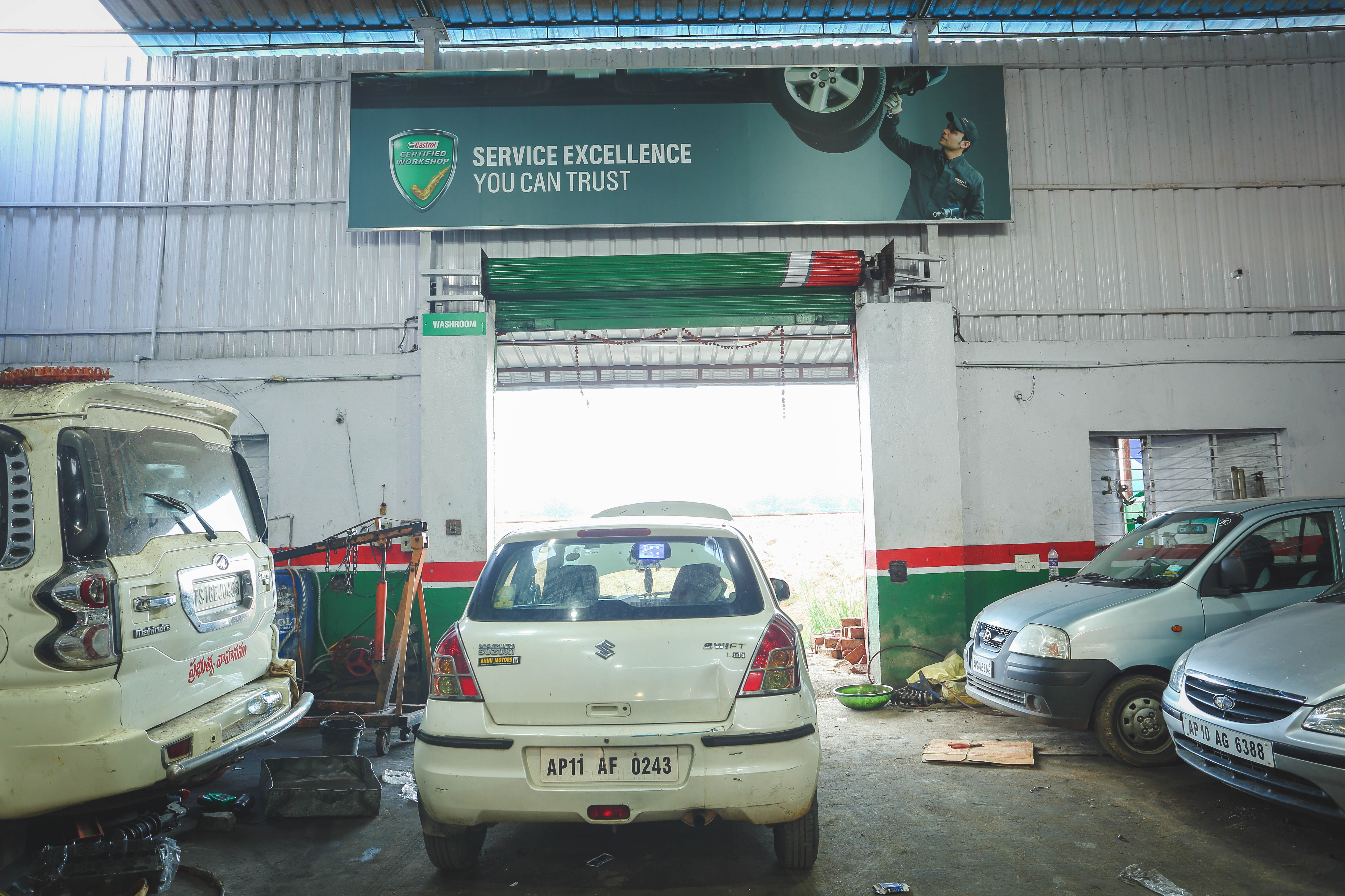 Castrol Auto Service - Patharajampet, Kamareddy