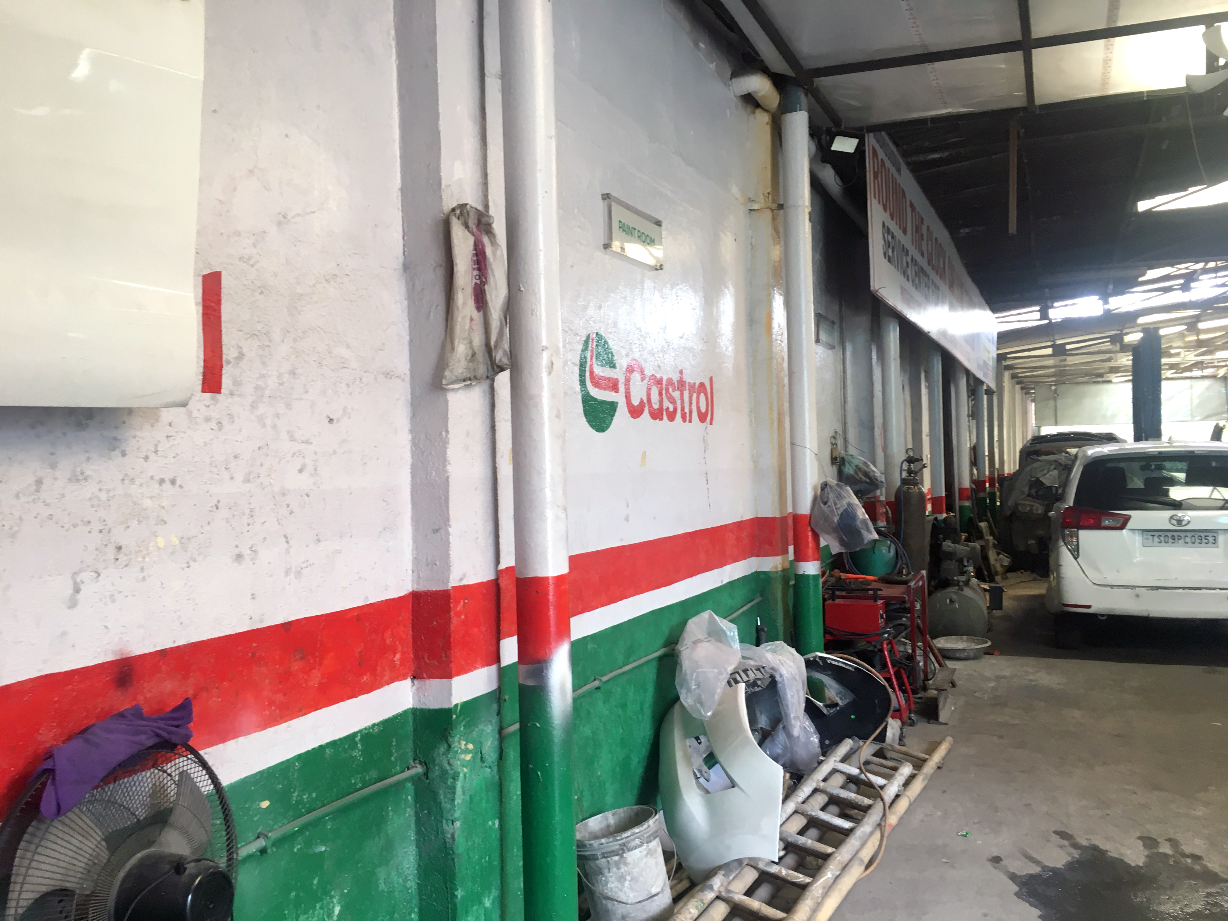 Castrol Auto Service - Patigadda Road, Hyderabad