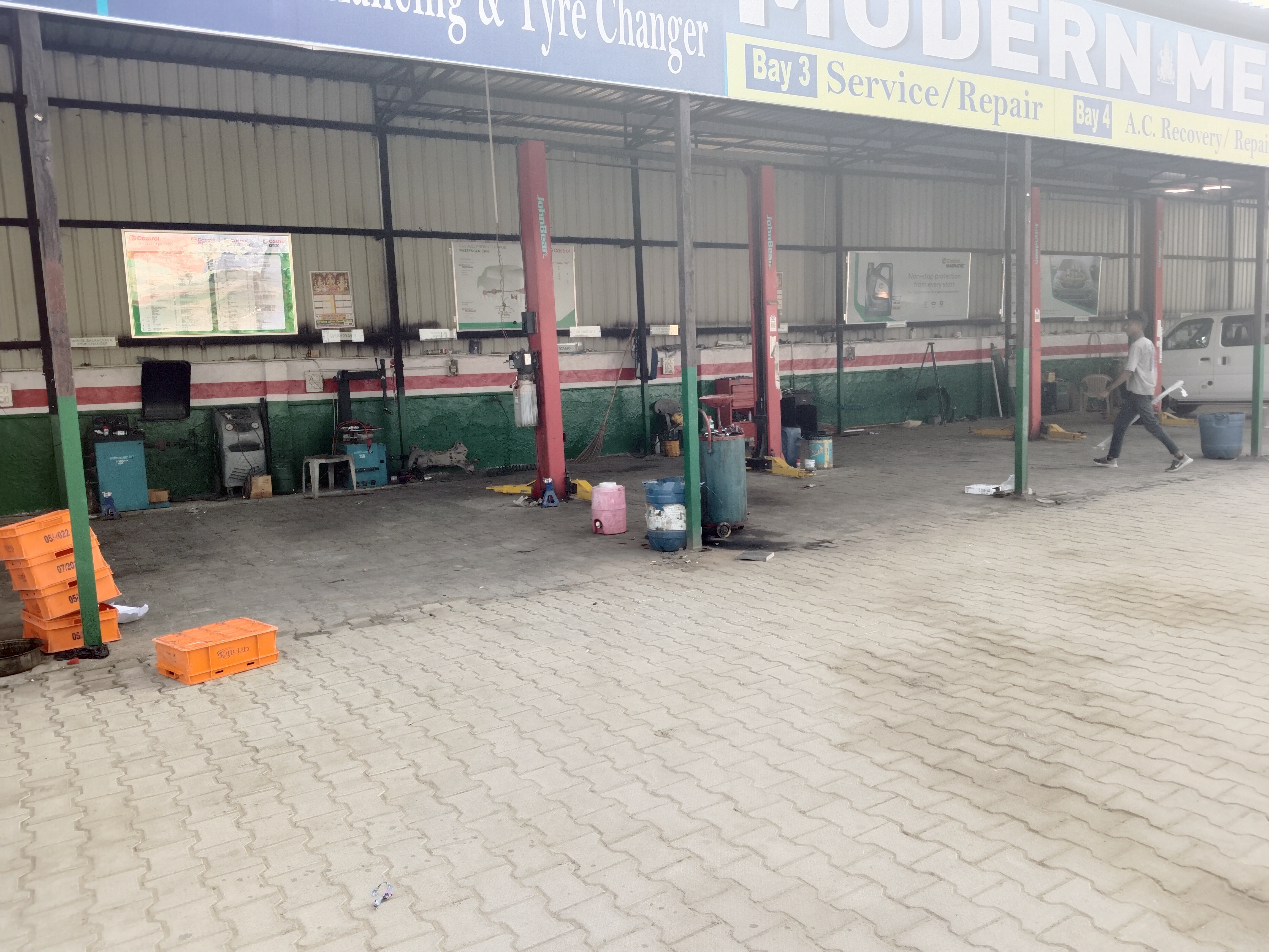 Castrol Auto Service - Dawana, Rewari