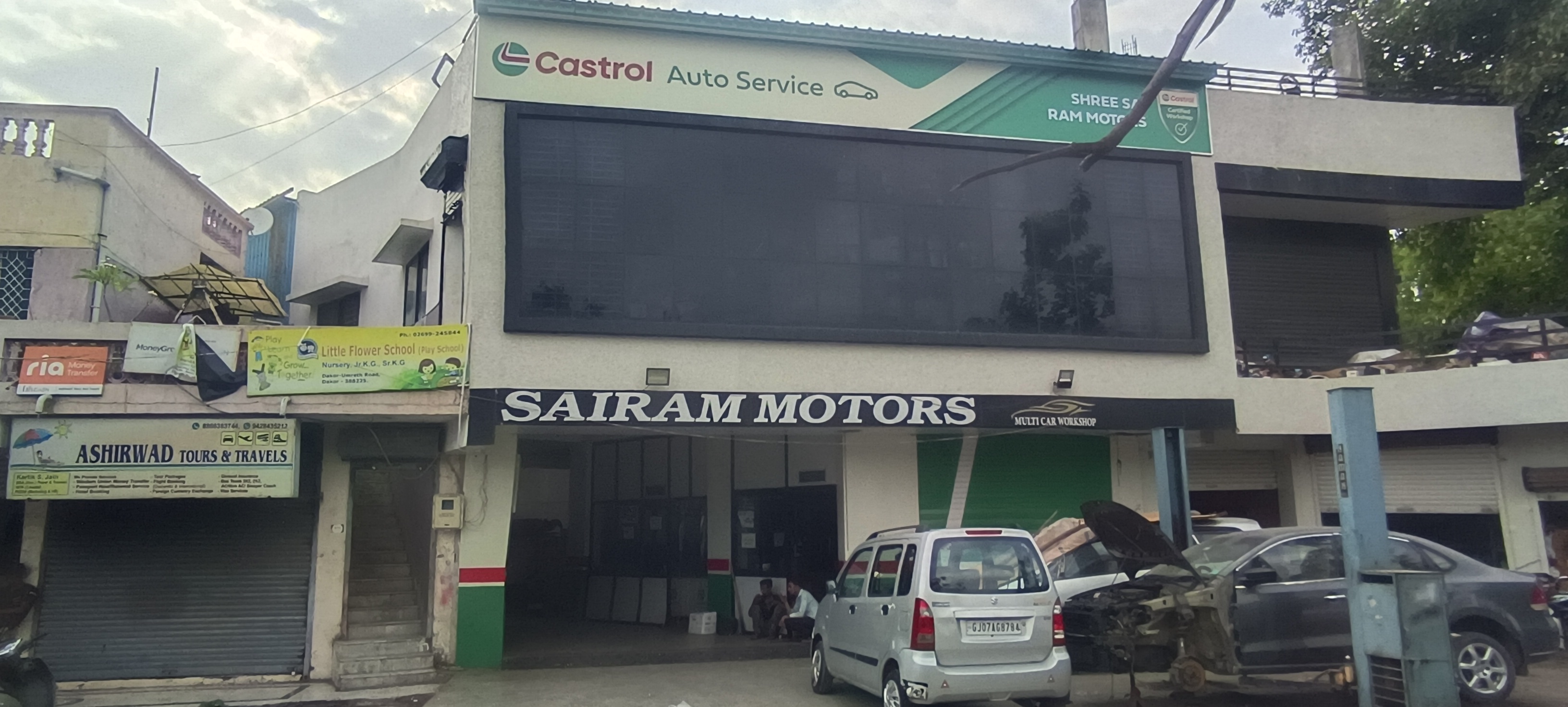 Castrol Auto Service - Dakor, Dakor