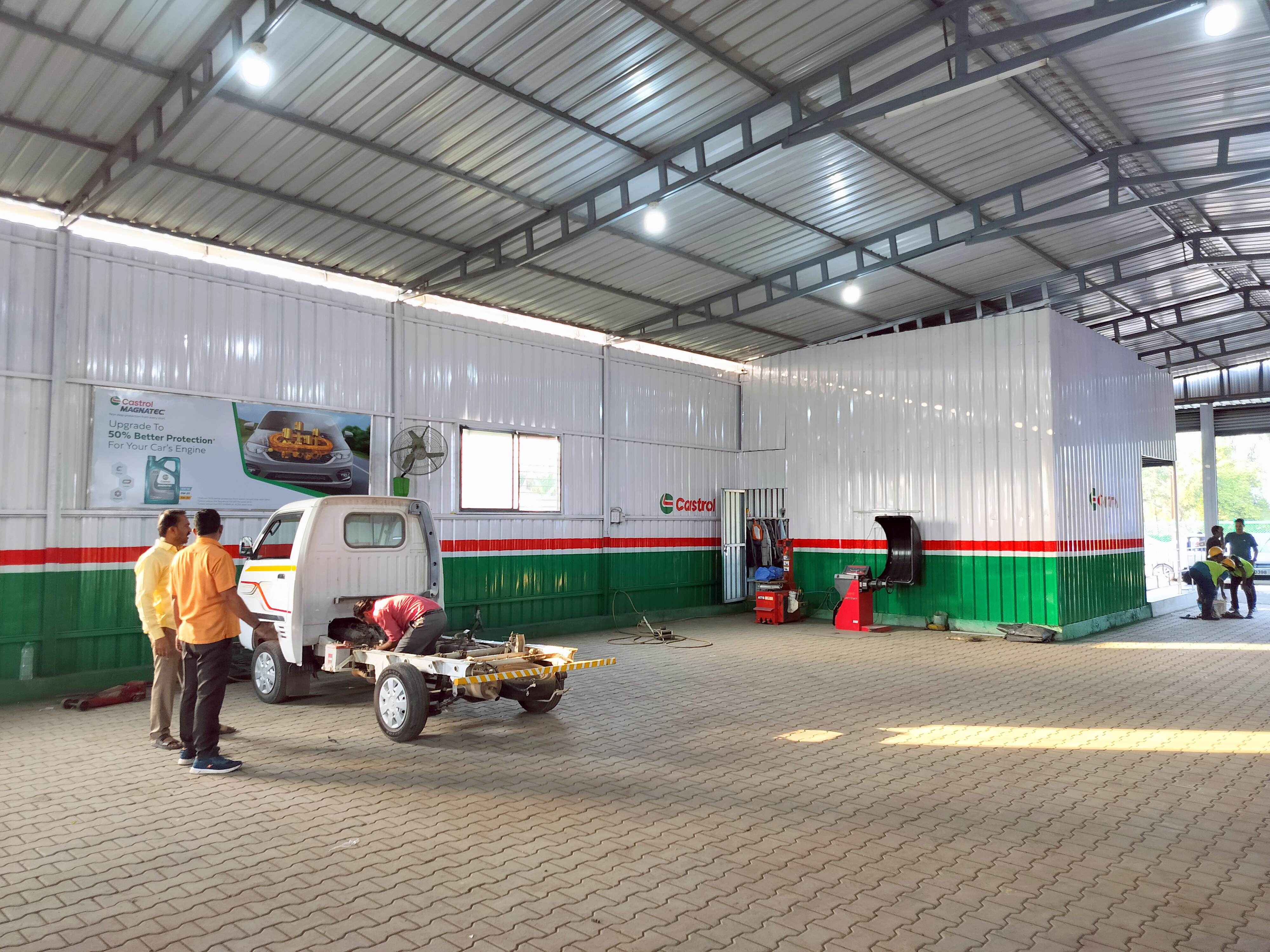 Castrol Auto Service - Niphad, Nashik