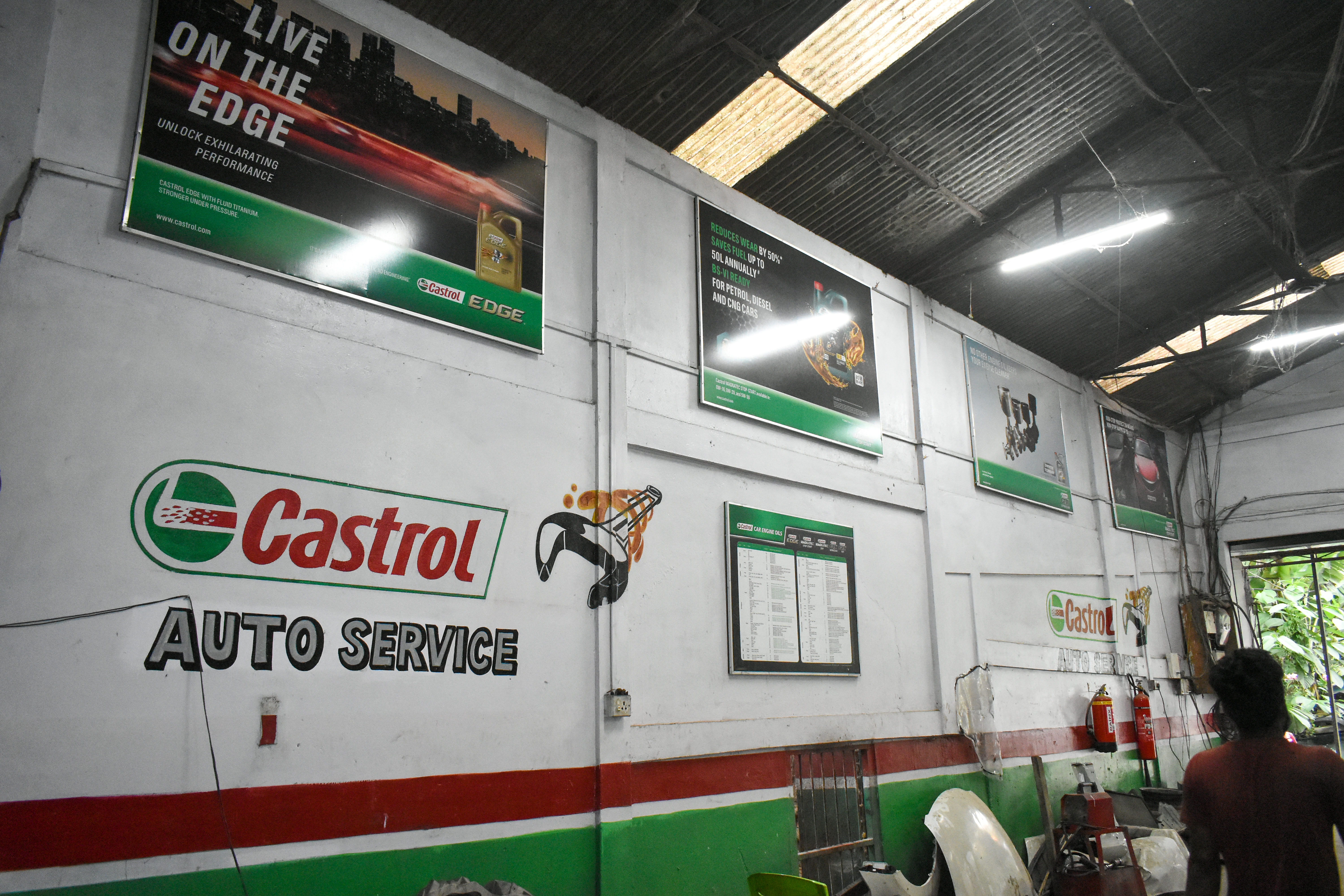 Castrol Auto Service - Barjar, Nalbari