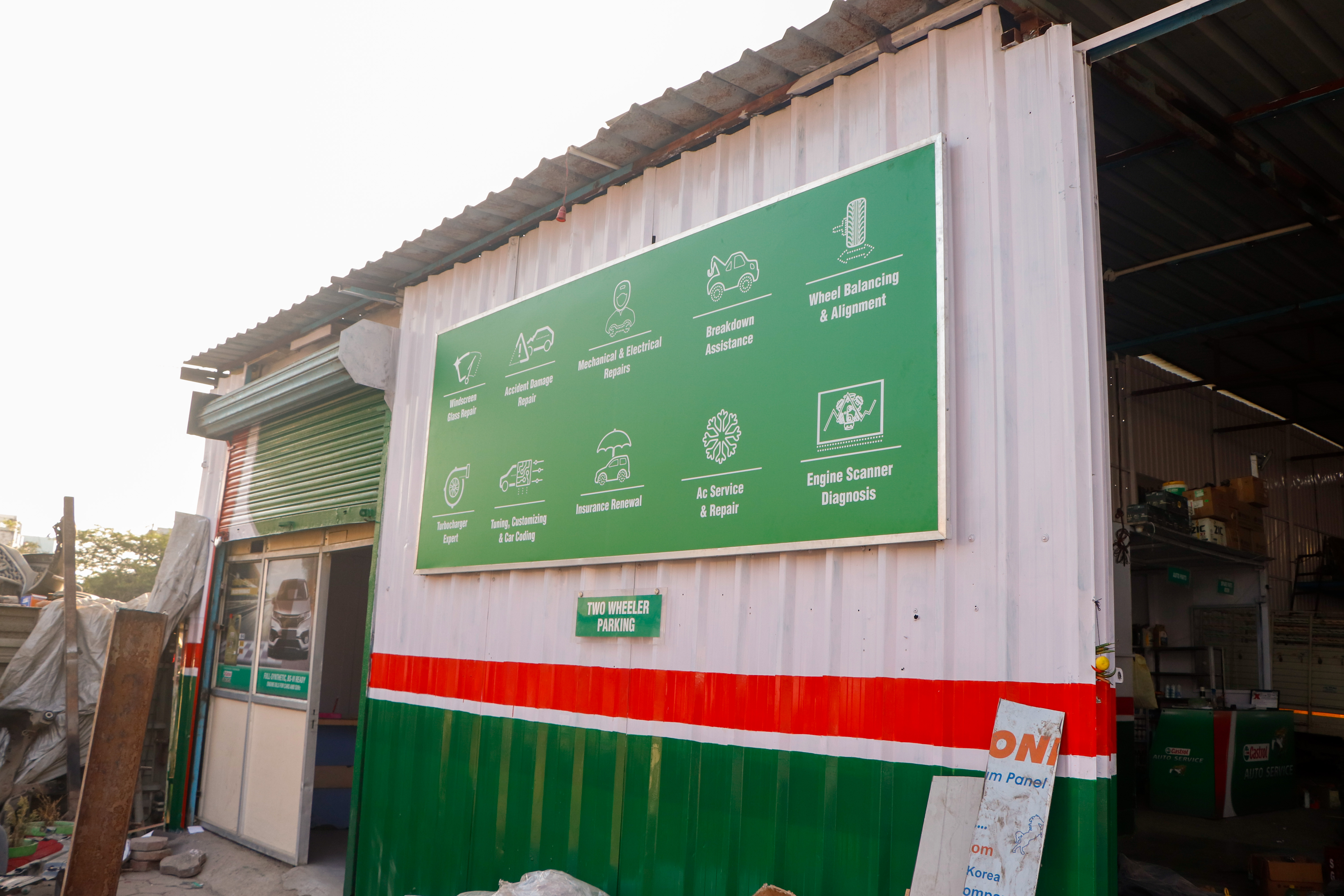 Castrol Auto Service - Mangliya, Indore