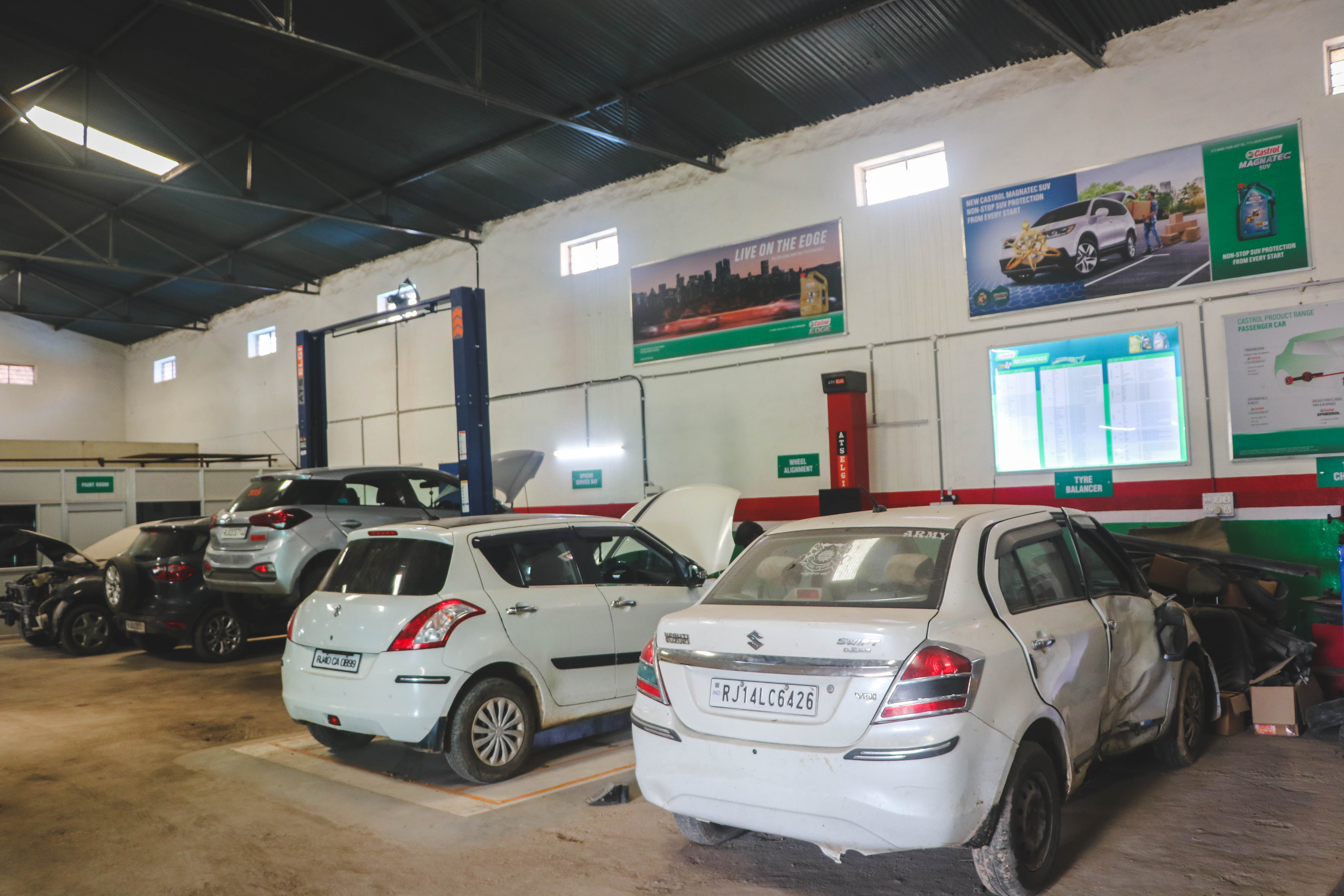 Castrol Auto Service - Fauji Colony, Alwar