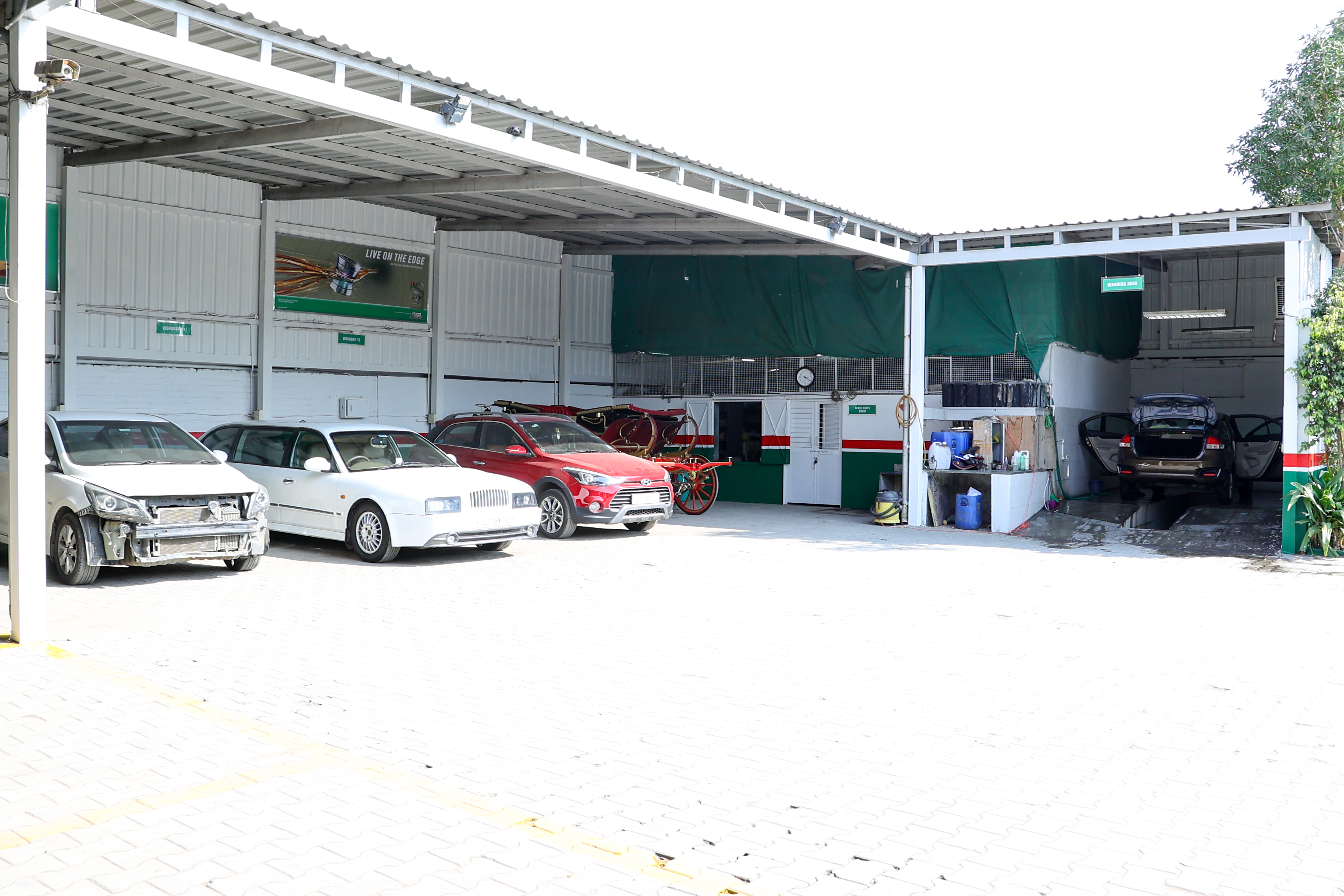 Castrol Auto Service - Vasna, Ahmedabad