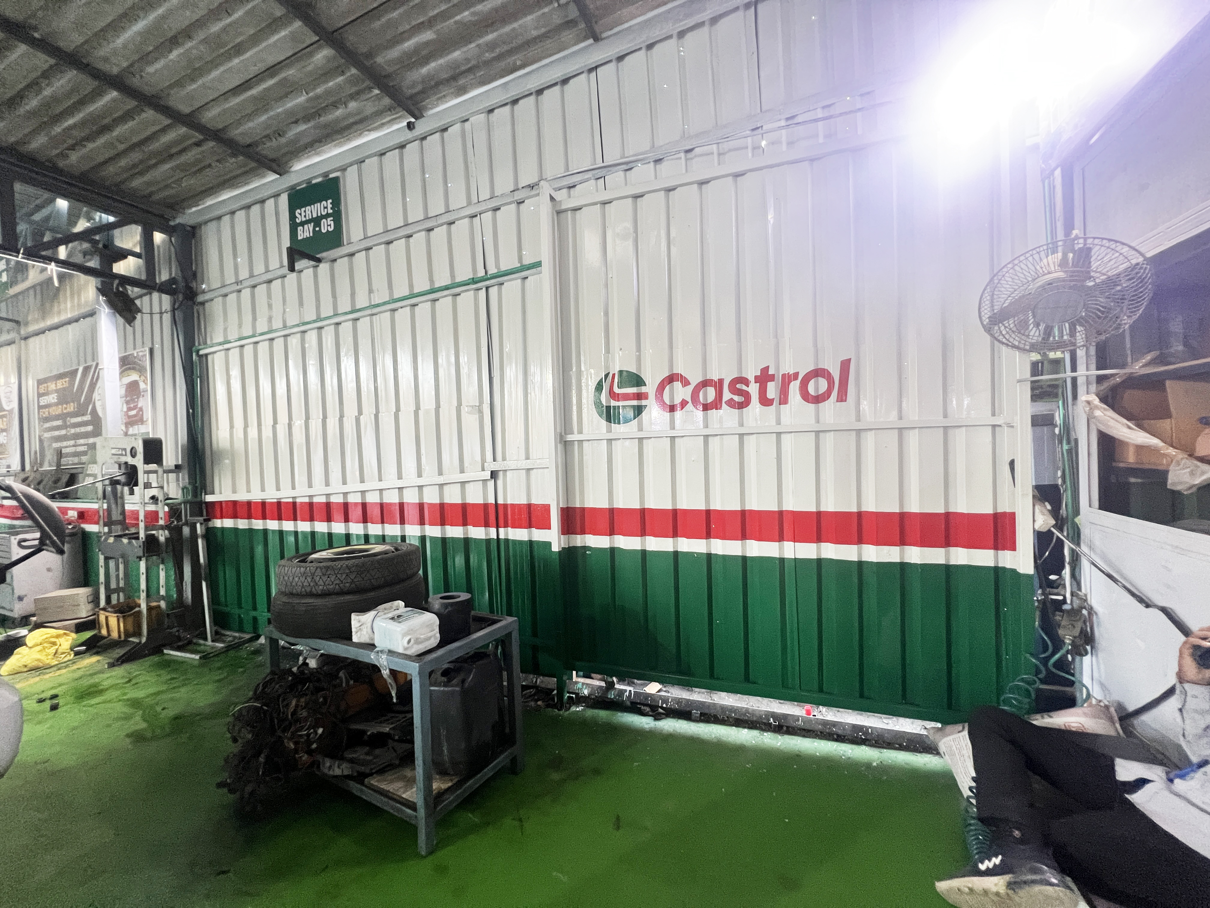 Castrol Auto Service - Pimpri Chinchwad, Pune