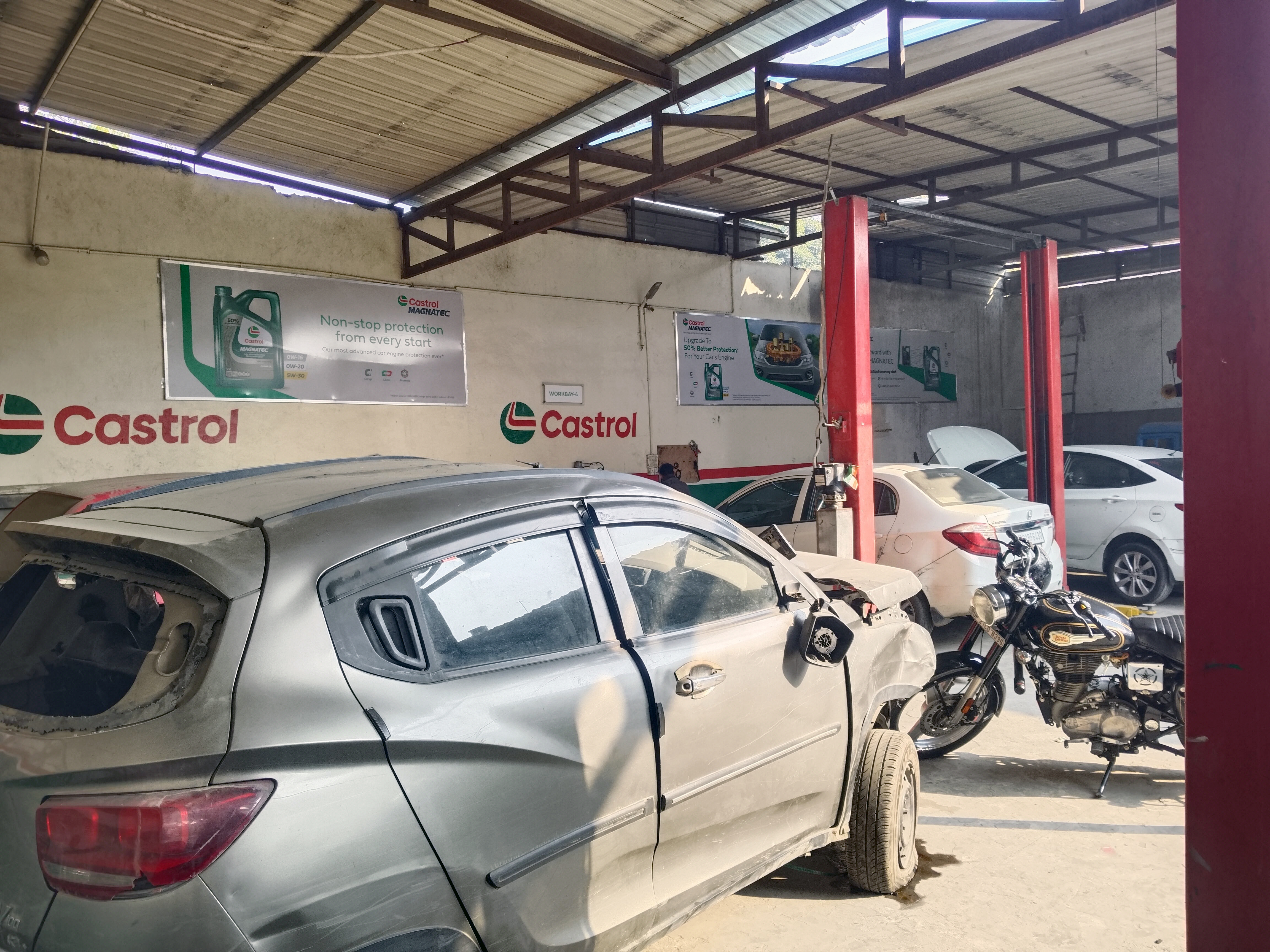 Castrol Auto Service - Lakri Fazalpur, Moradabad