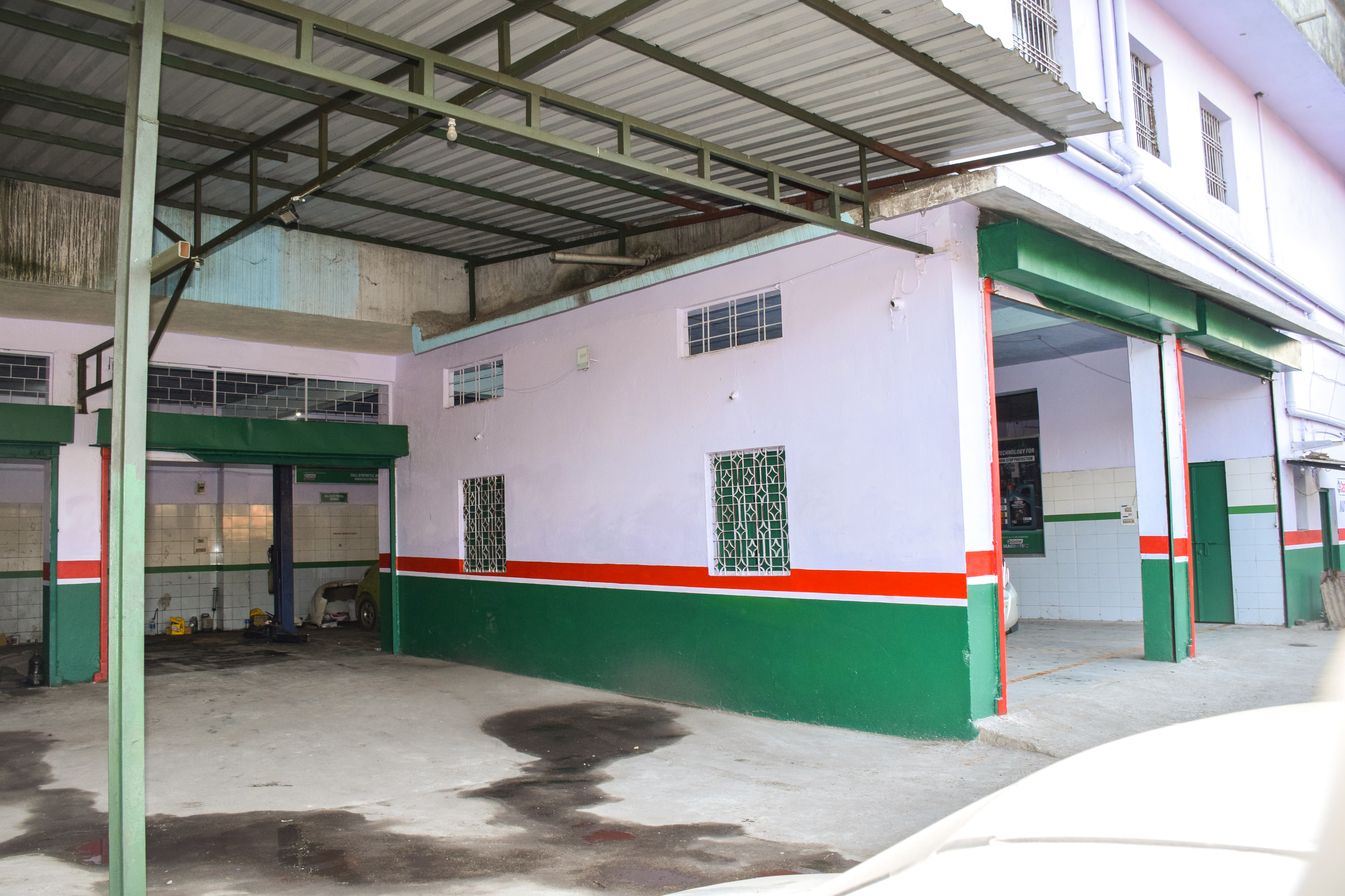 Castrol Auto Service - Badmal, Jharsuguda