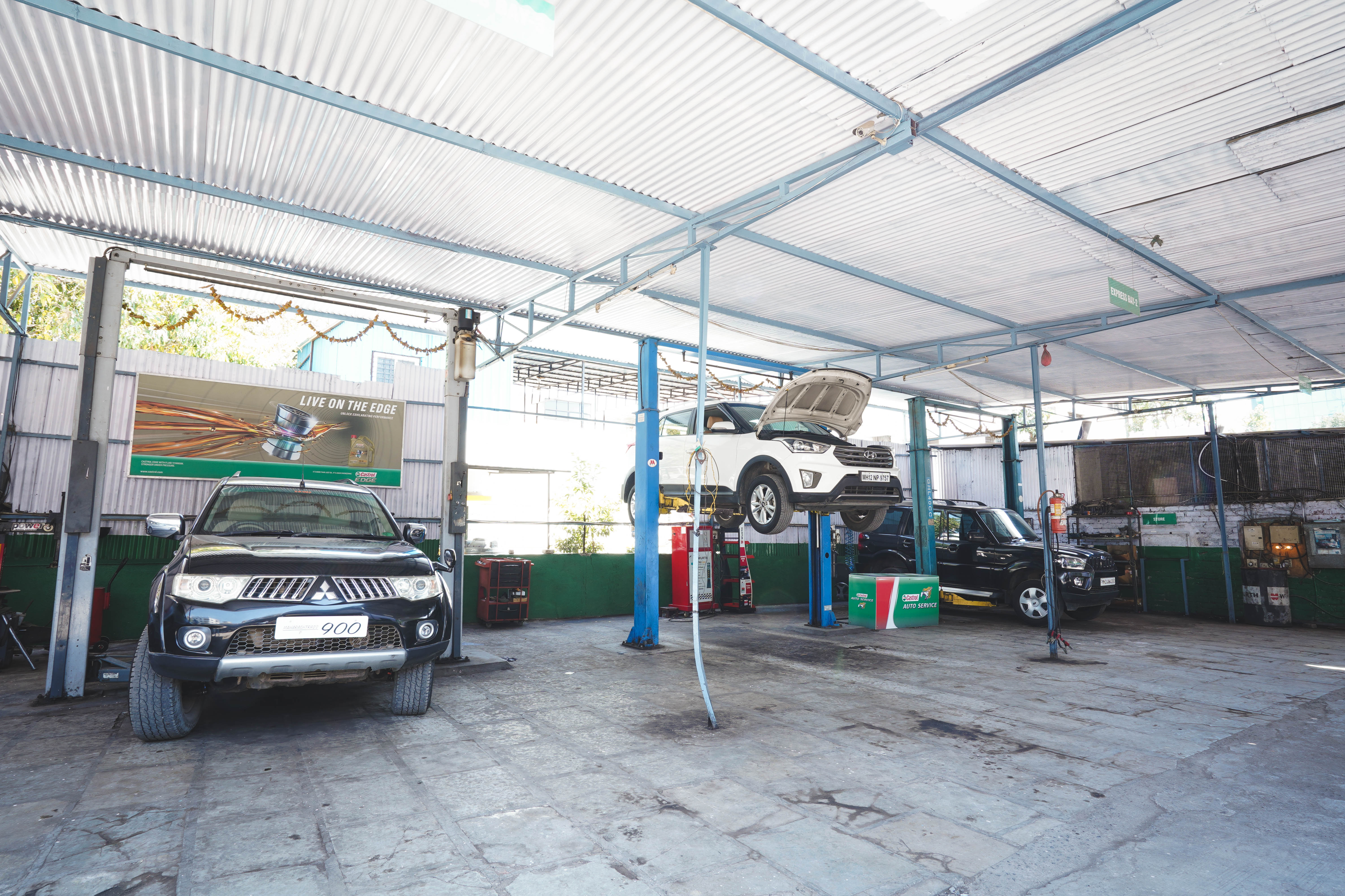 Castrol Auto Service - Vishal Nagar, Pune