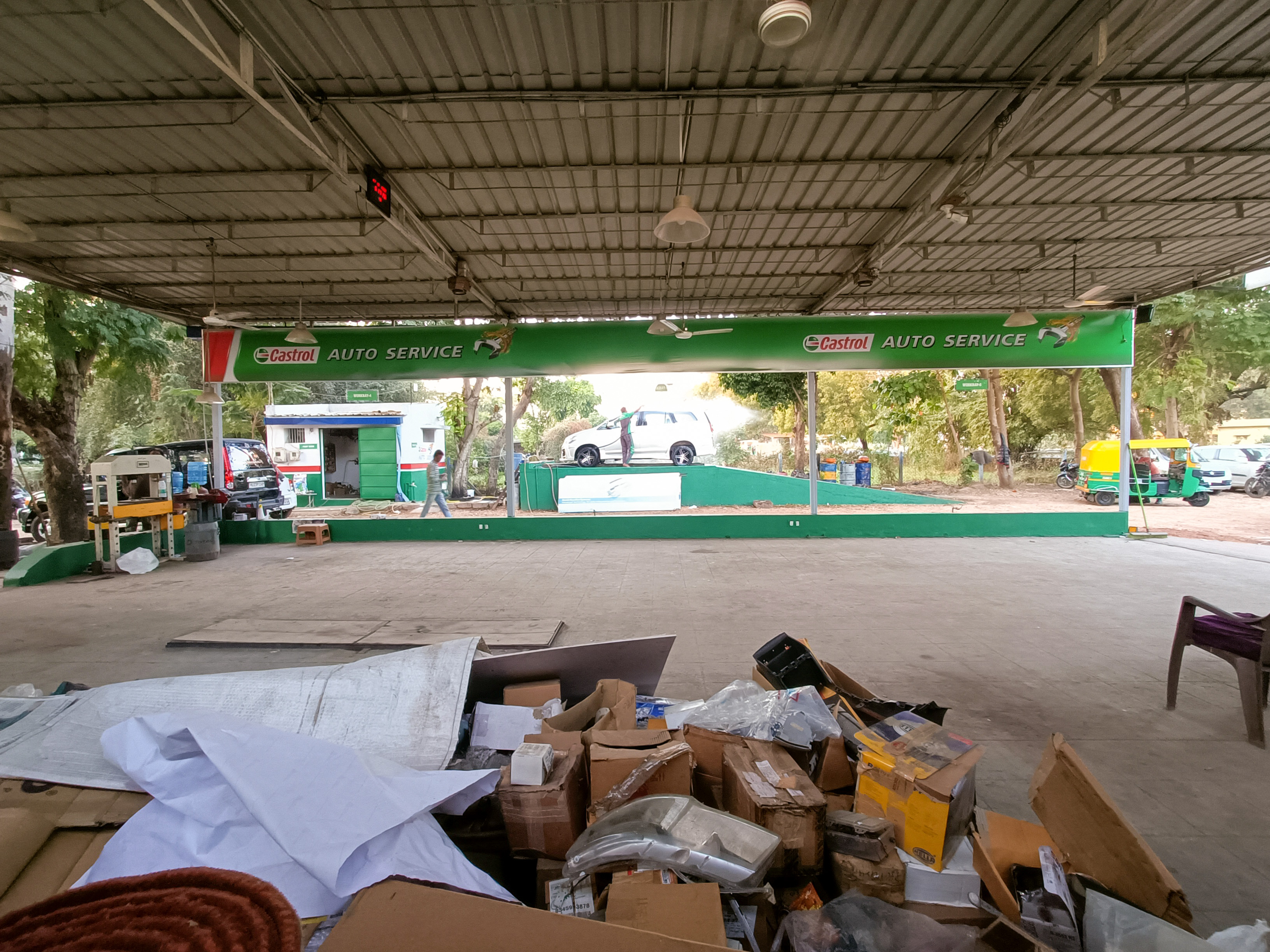 Castrol Auto Service - Mission Colony, Borsad