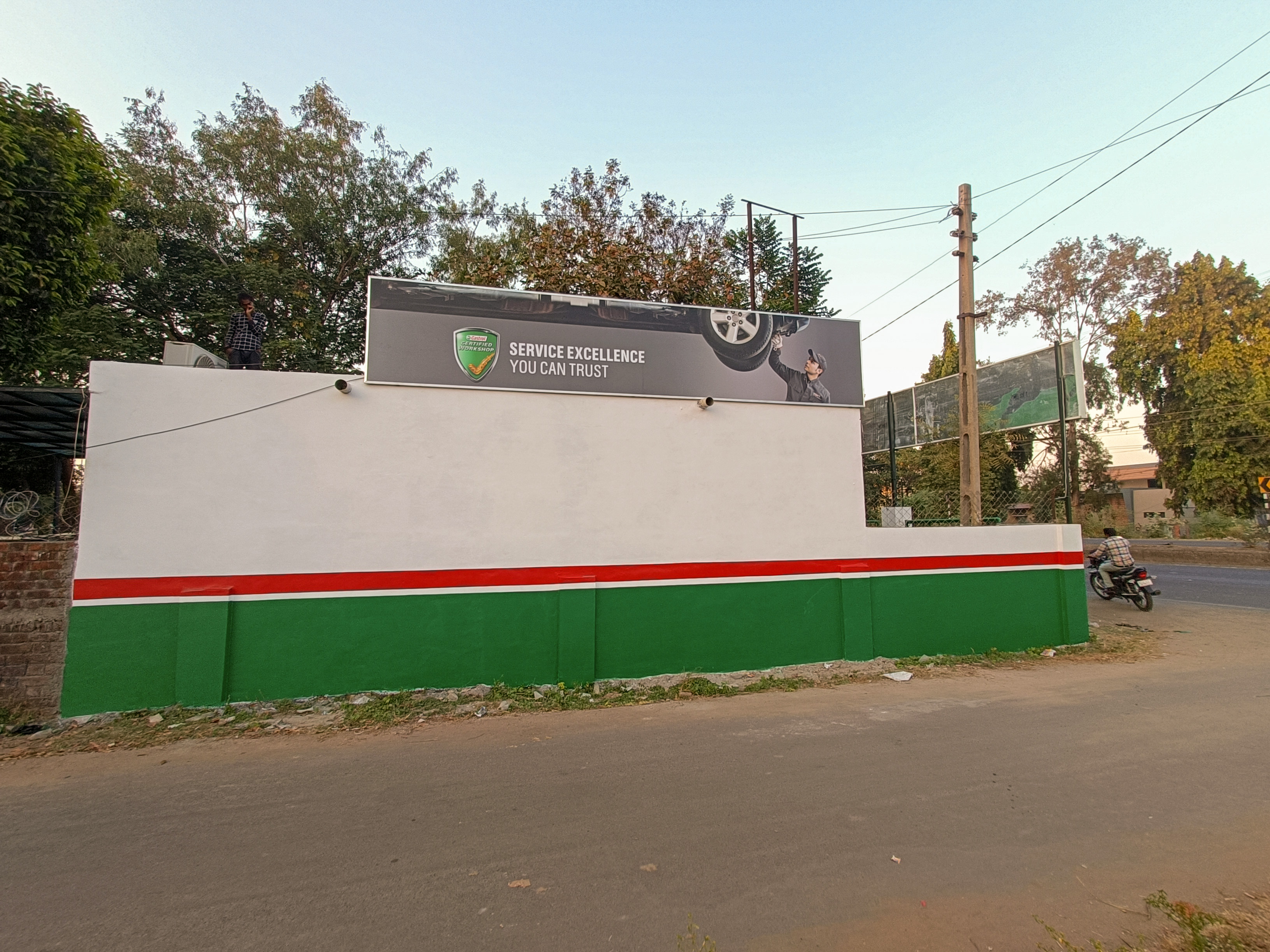 Castrol Auto Service - Mission Colony, Borsad