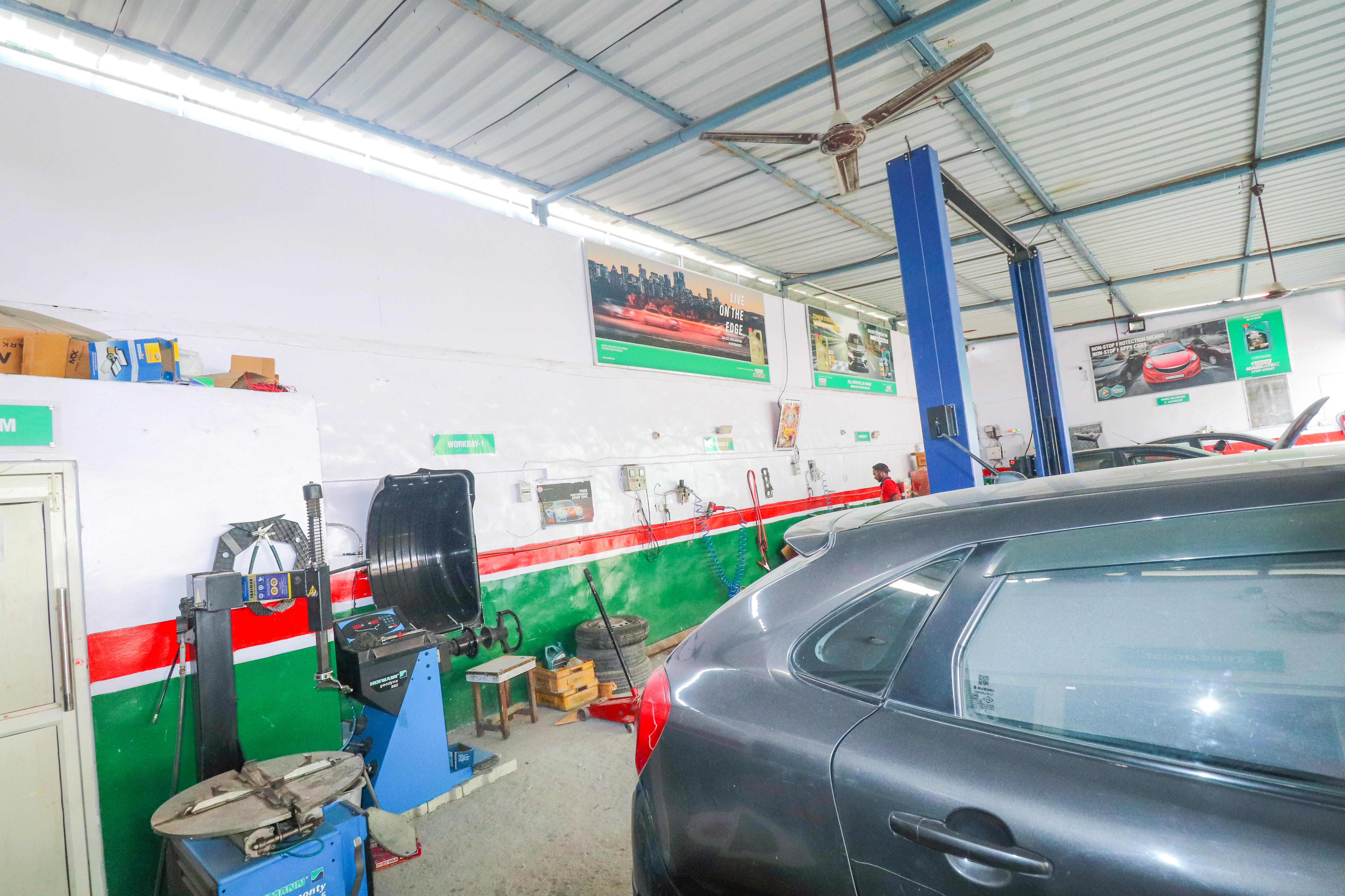 Castrol Auto Service - Sector 143, Greater Noida