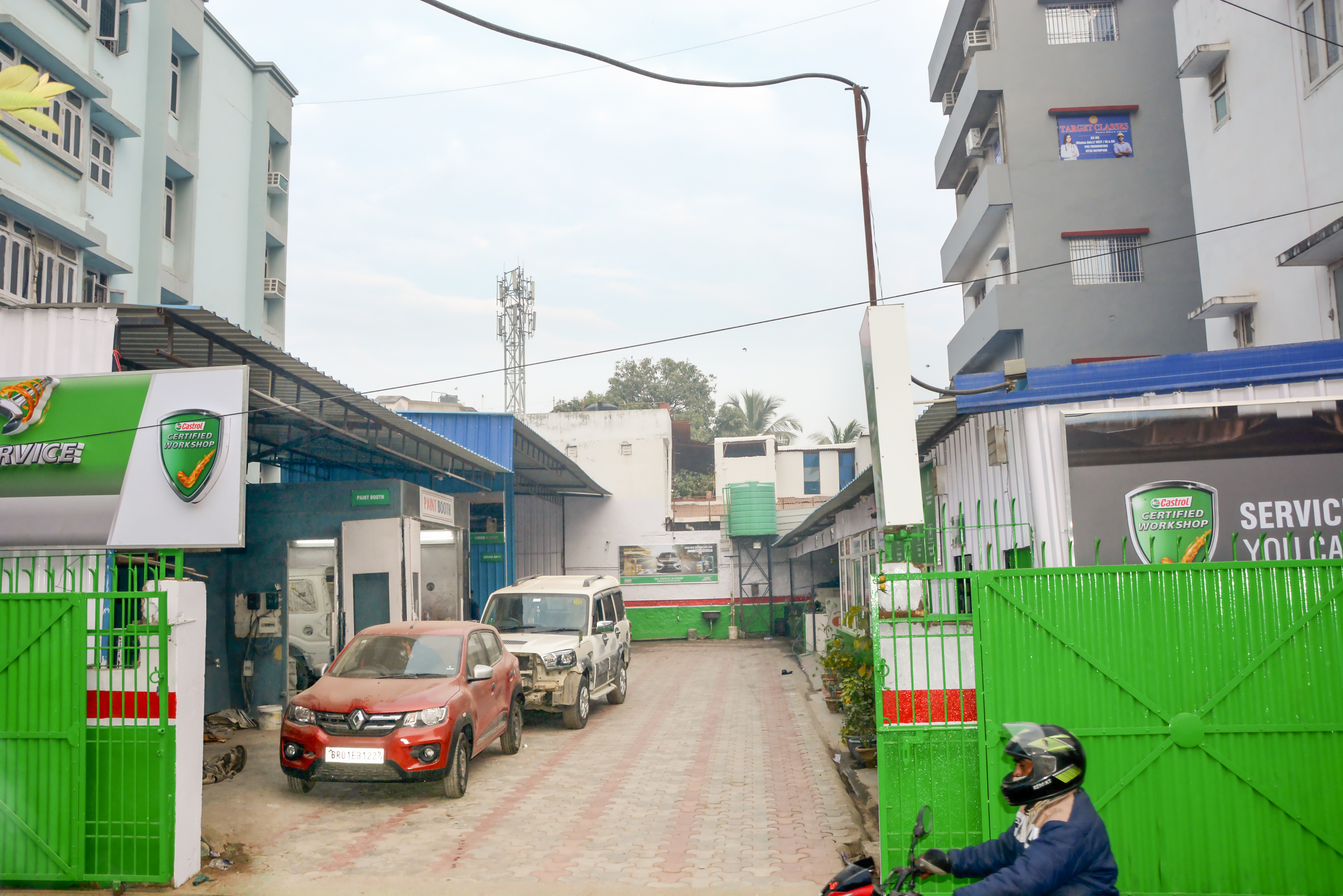 Castrol Auto Service - Khajpura, Patna