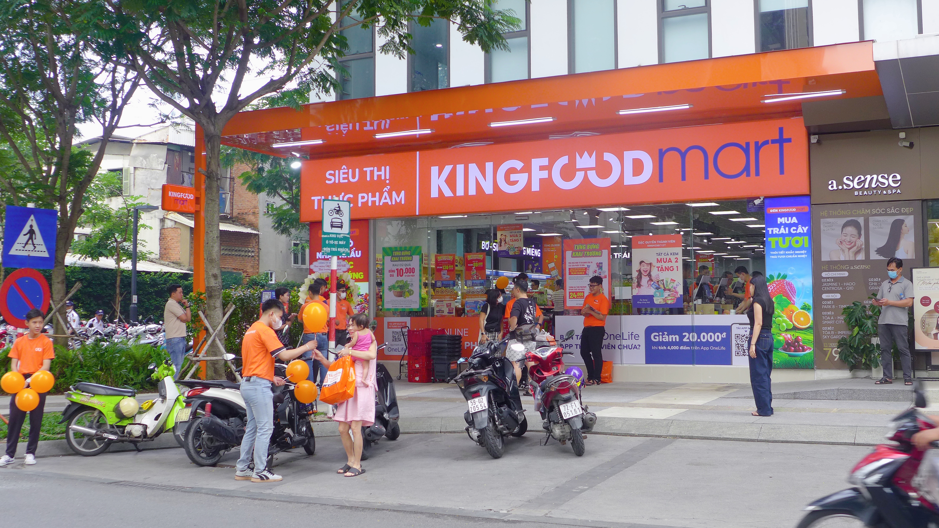 Kingfoodmart - Phường Hoà Hưng, Hồ Chí Minh