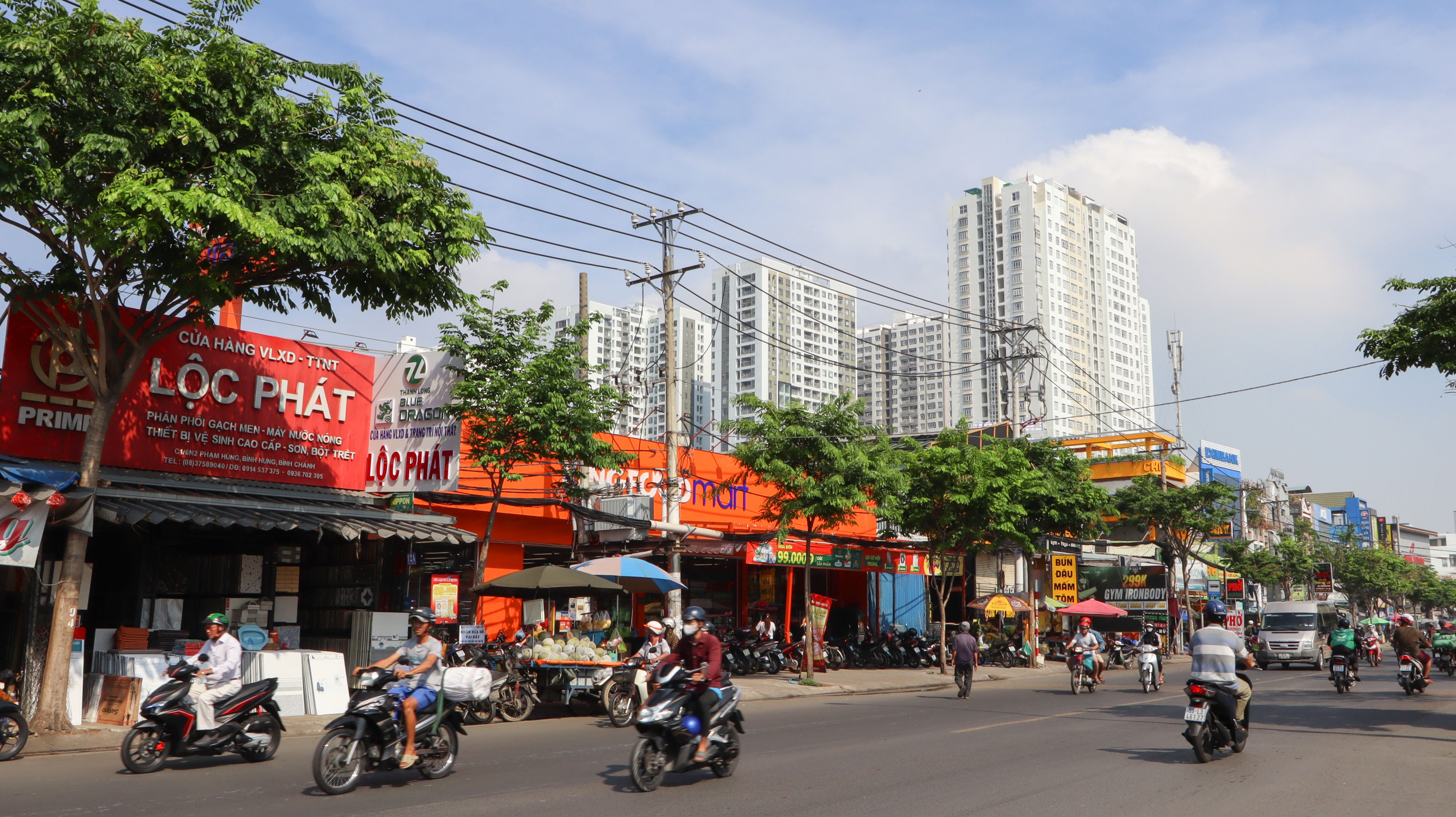 Kingfoodmart - Xã Bình Hưng, Hồ Chí Minh