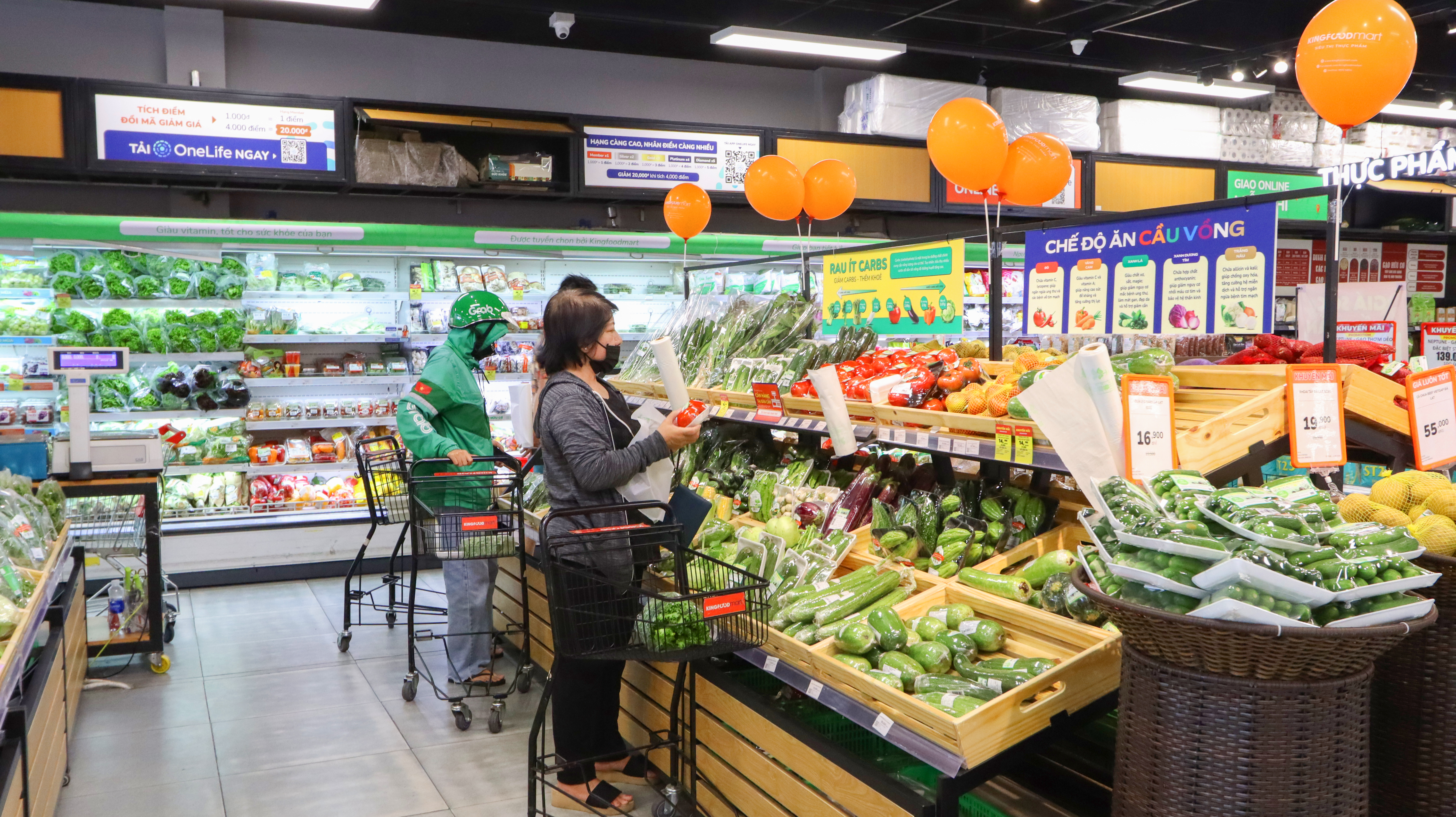 Kingfoodmart - Phường Tân Thuận, Hồ Chí Minh