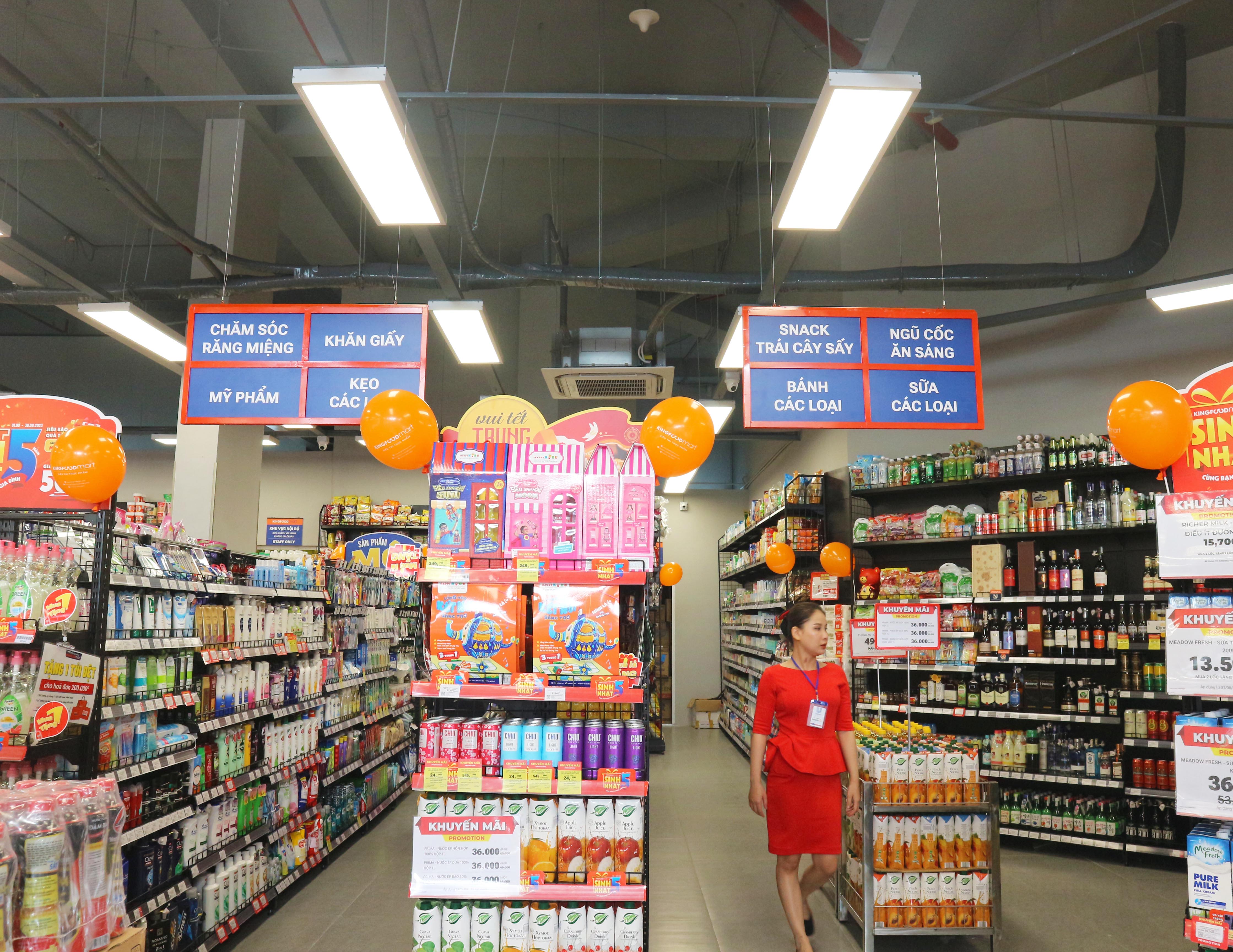 Kingfoodmart - Phường Tân Thuận, Hồ Chí Minh