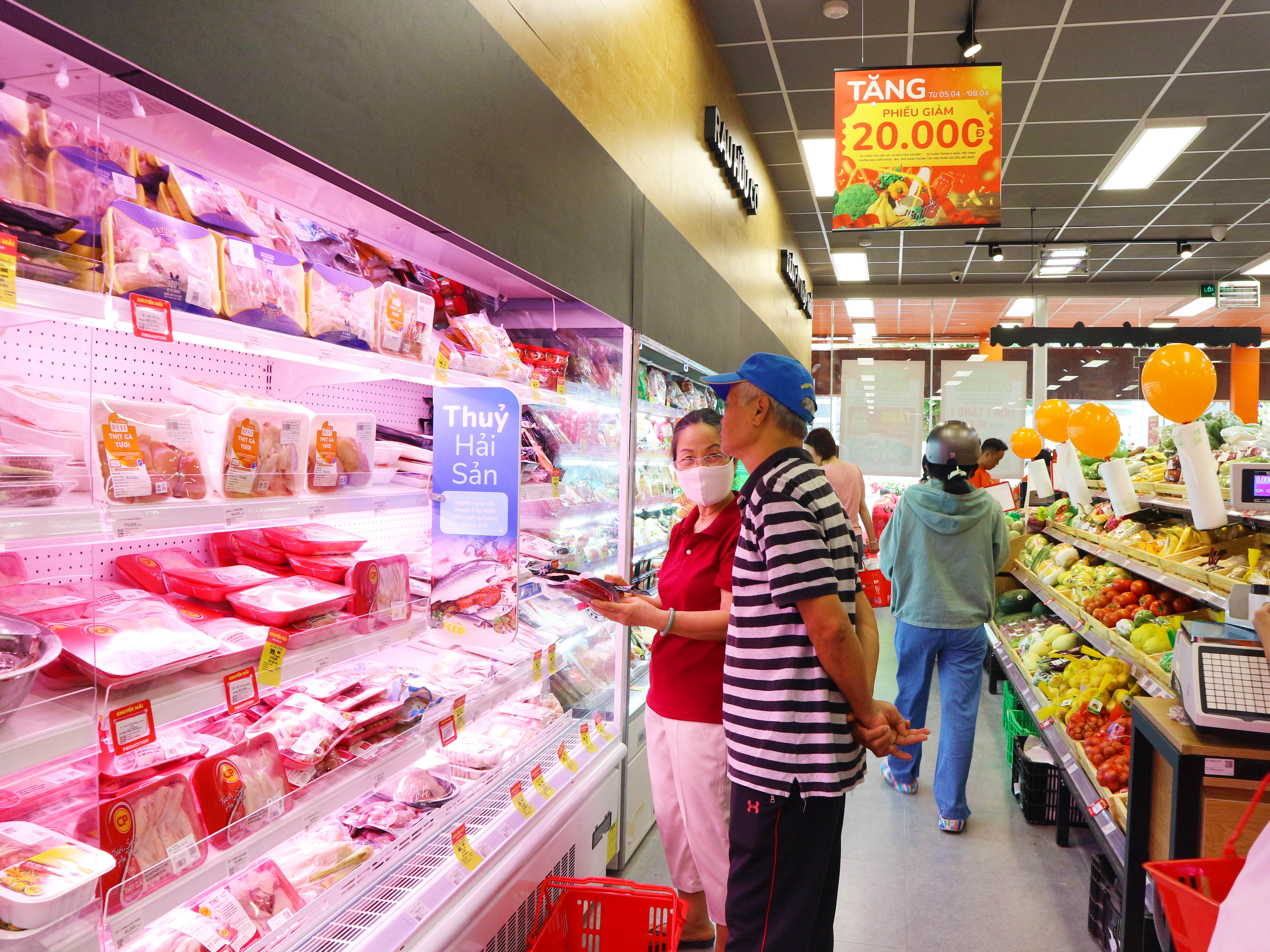 Kingfoodmart - Phường Phú Thuận, Hồ Chí Minh