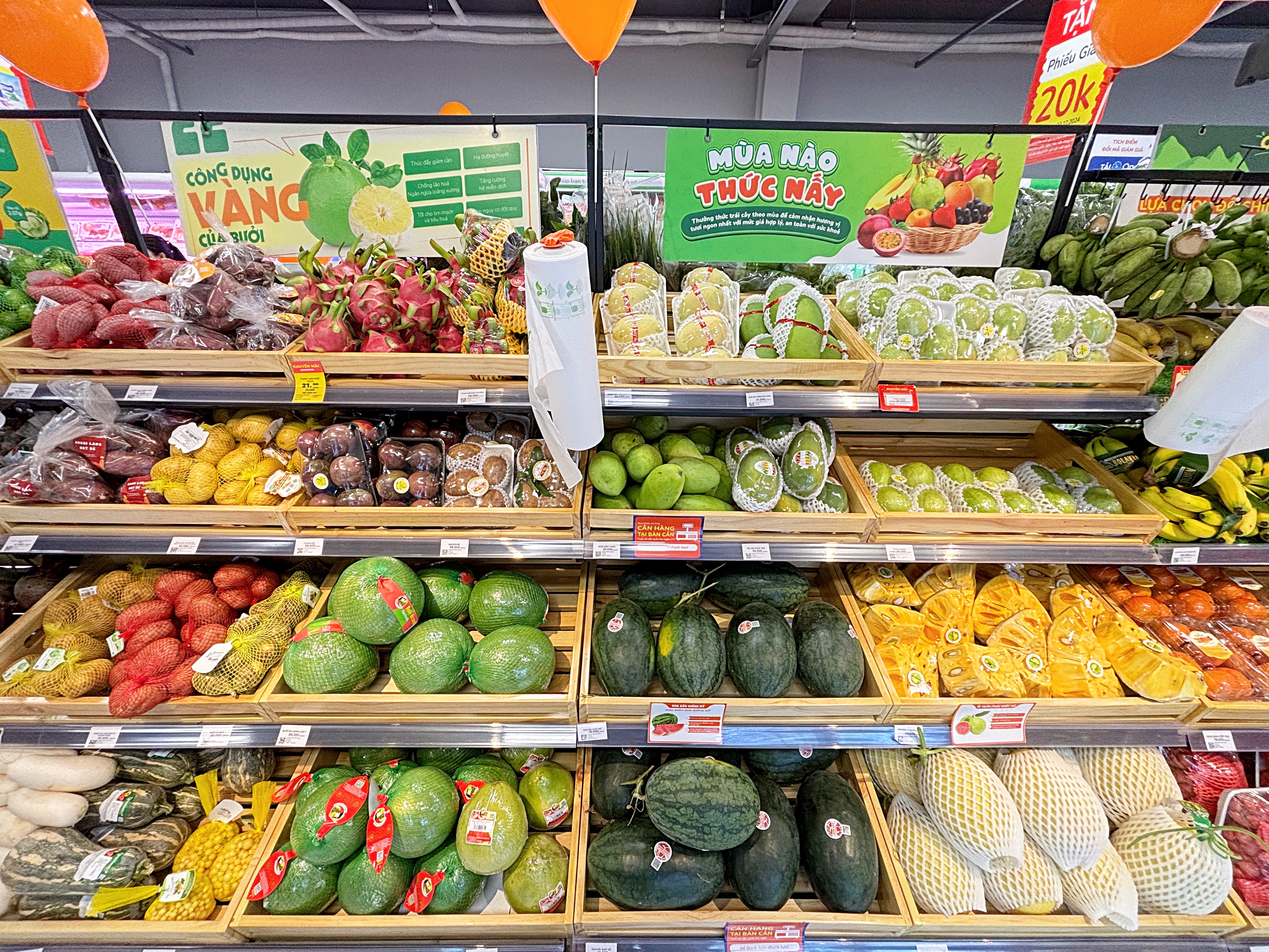 Kingfoodmart - Phường Tân Thuận, Hồ Chí Minh