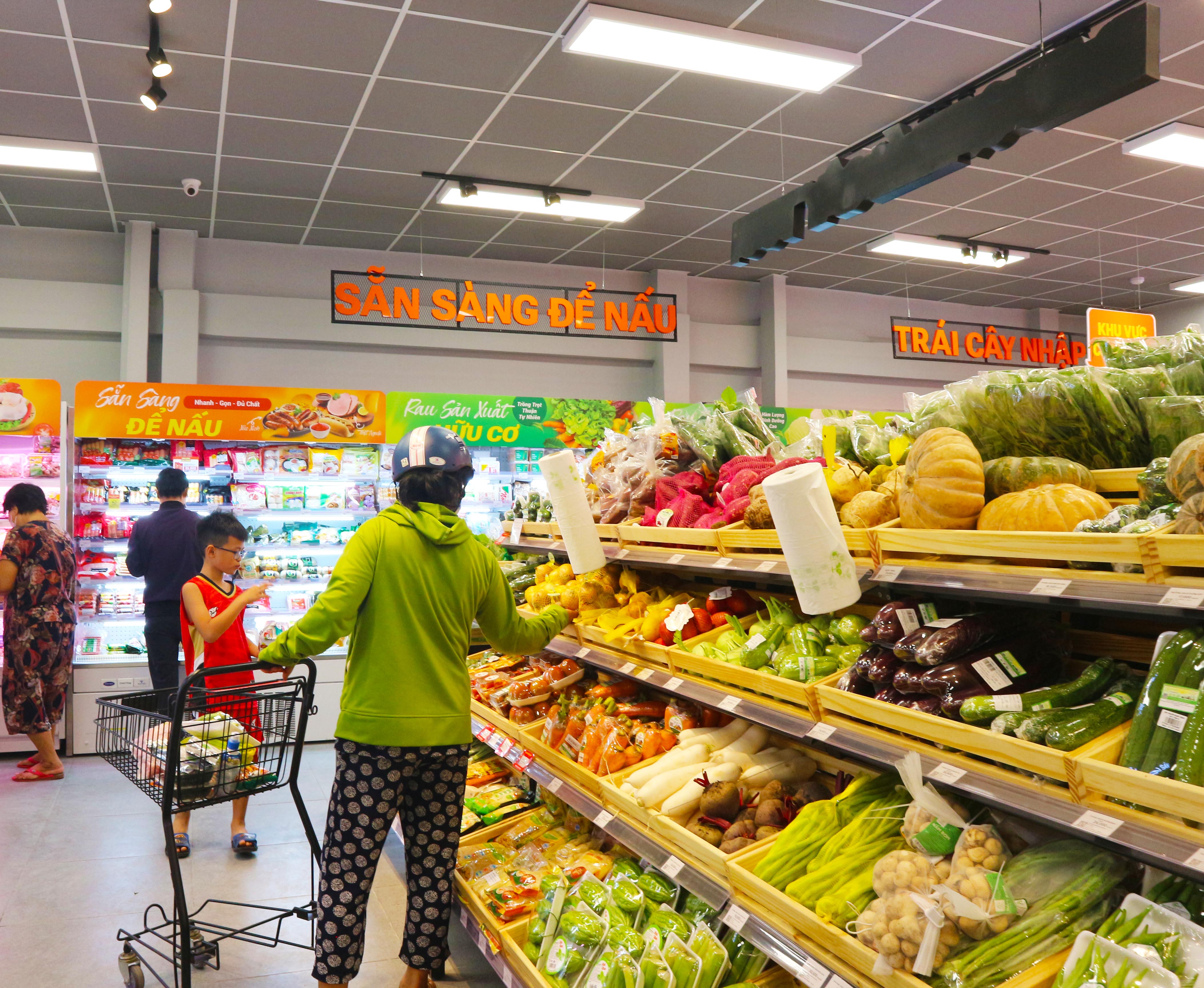 Kingfoodmart - Xã Bình Hưng, Hồ Chí Minh