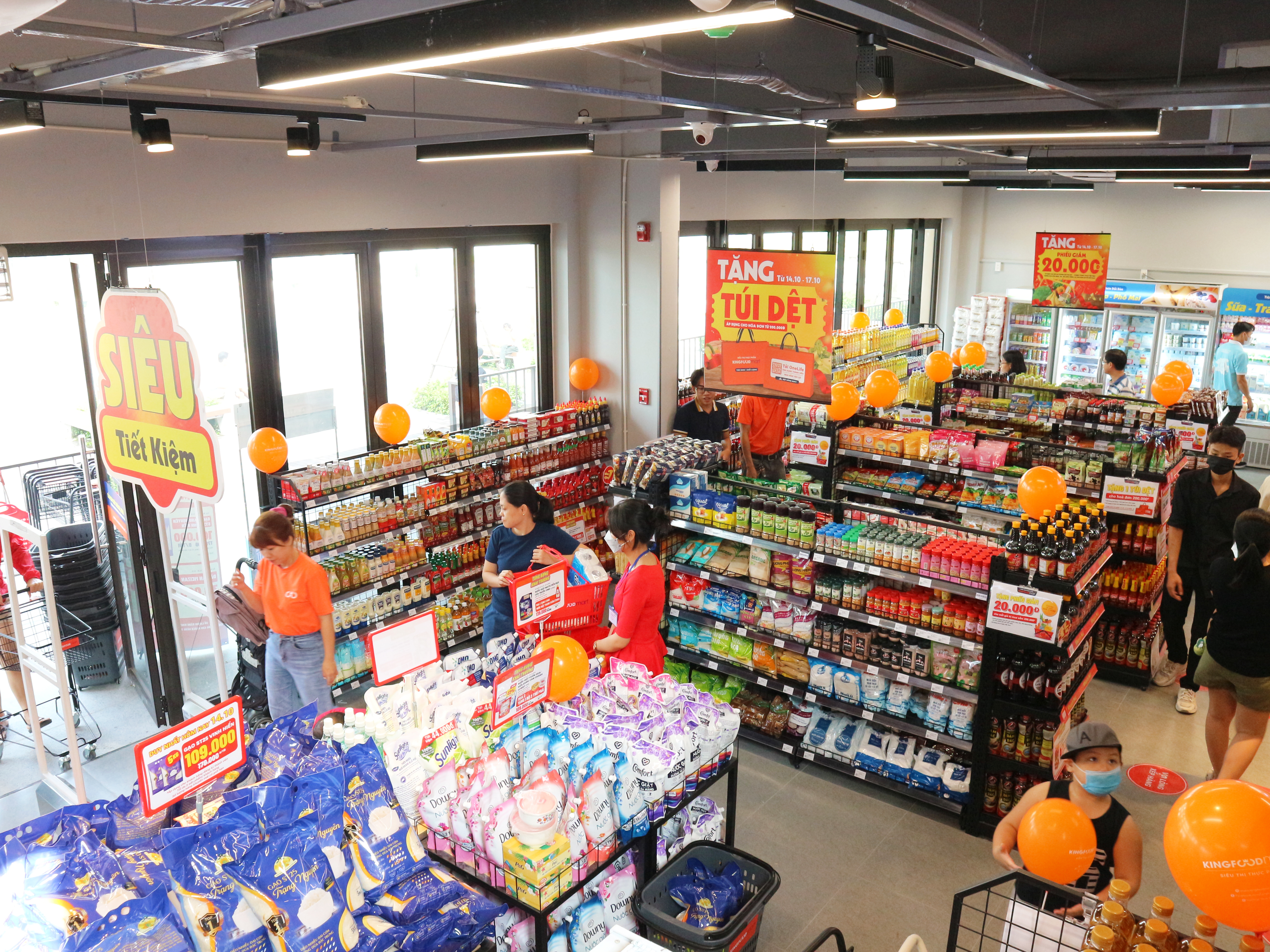 Kingfoodmart - Xã Bình Hưng, Hồ Chí Minh